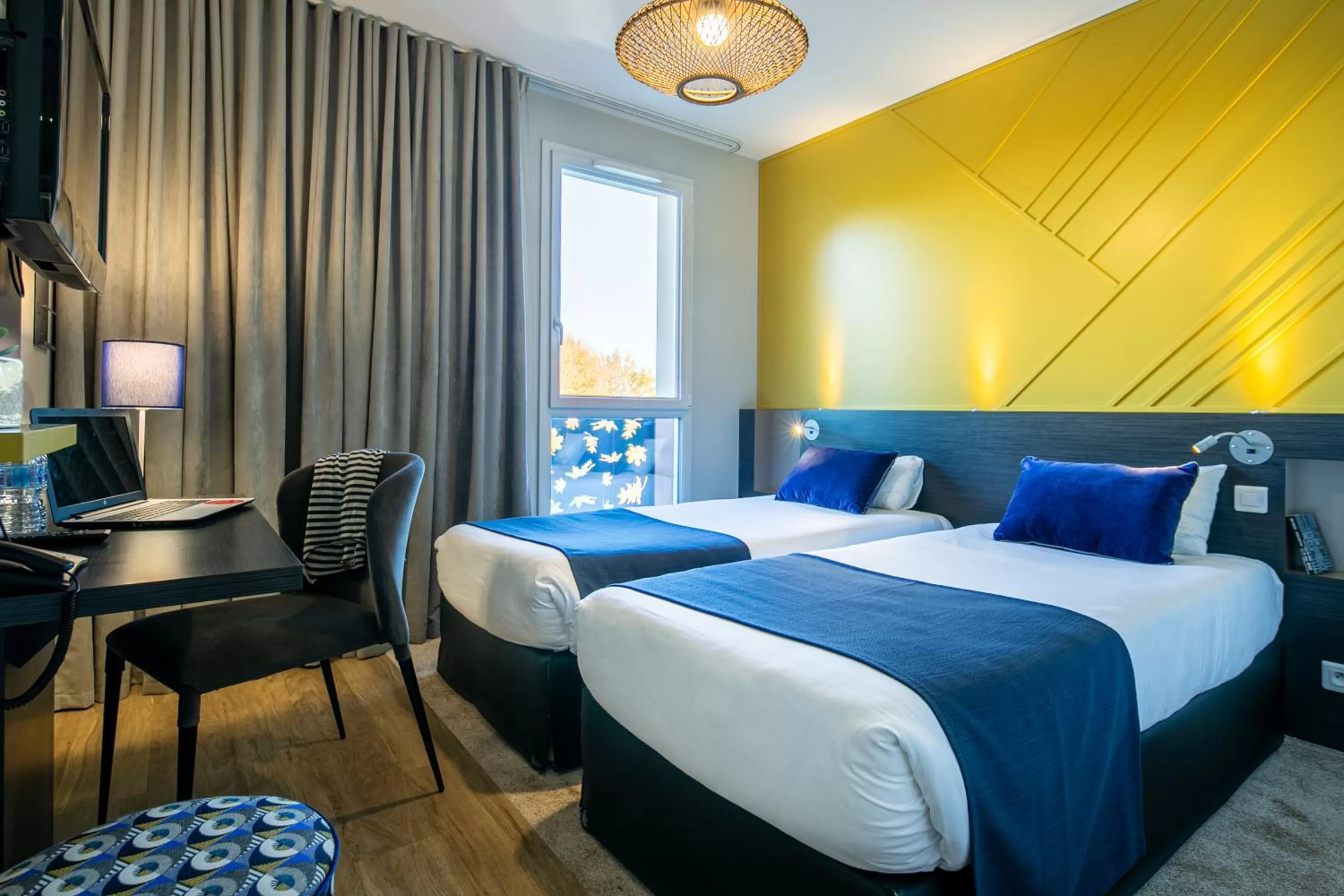 Photo of the whole room, Bed in Hotel Restaurant Saint James, Montaigu-Vendée The Originals Boutique