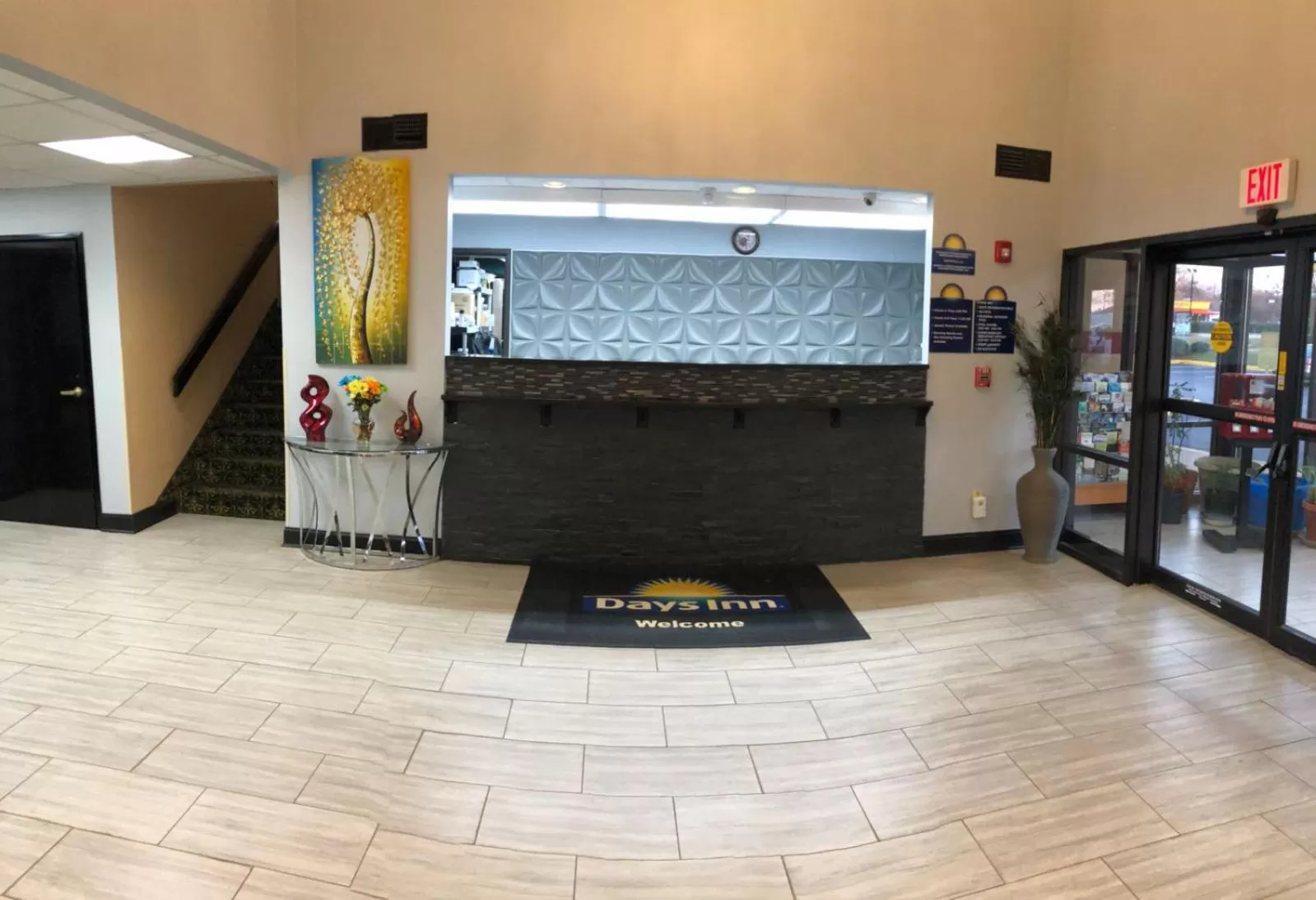 Lobby or reception in Days Inn by Wyndham Mauldin/Greenville