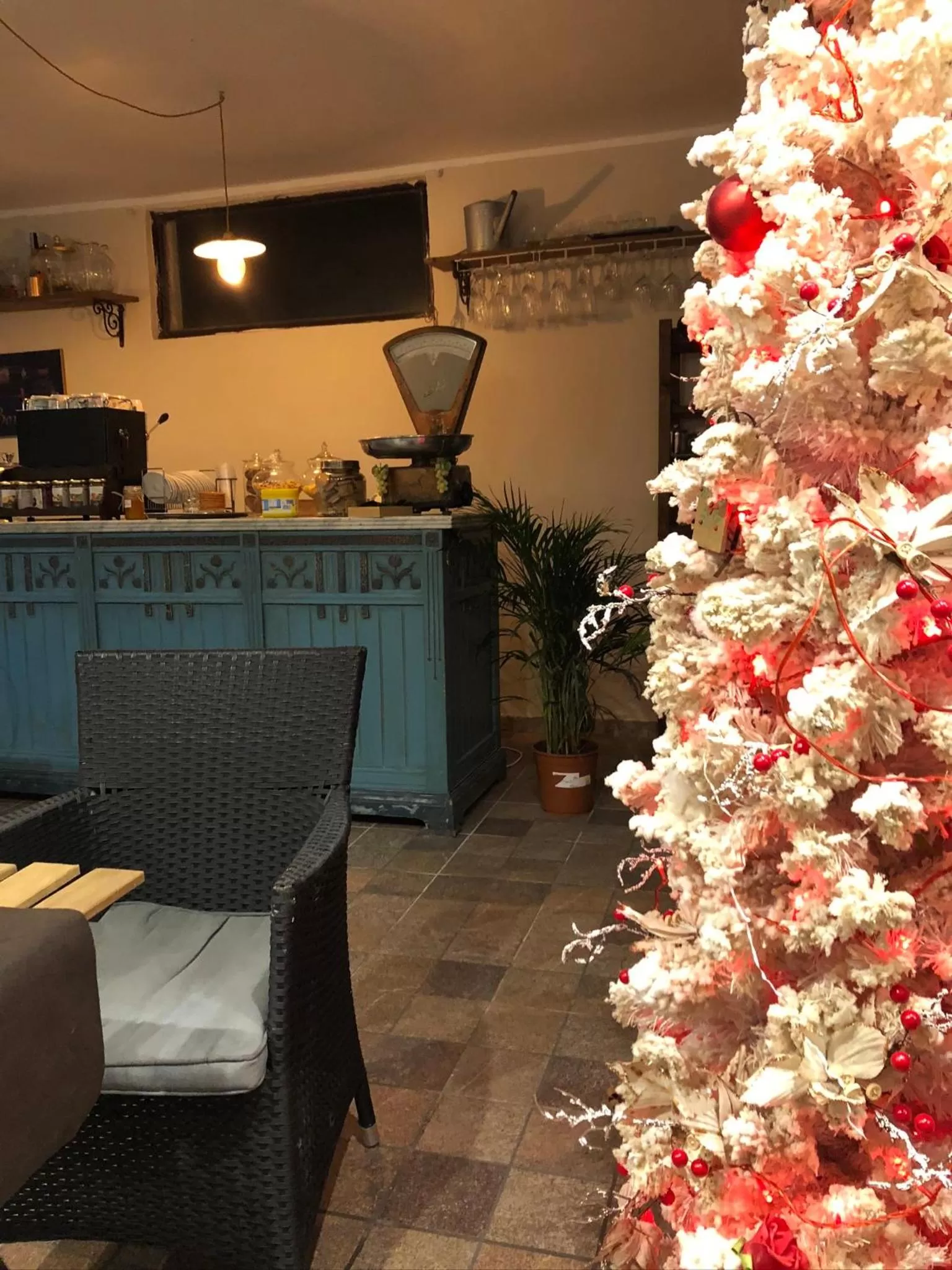 Restaurant/Places to Eat in Etna Petit Relais