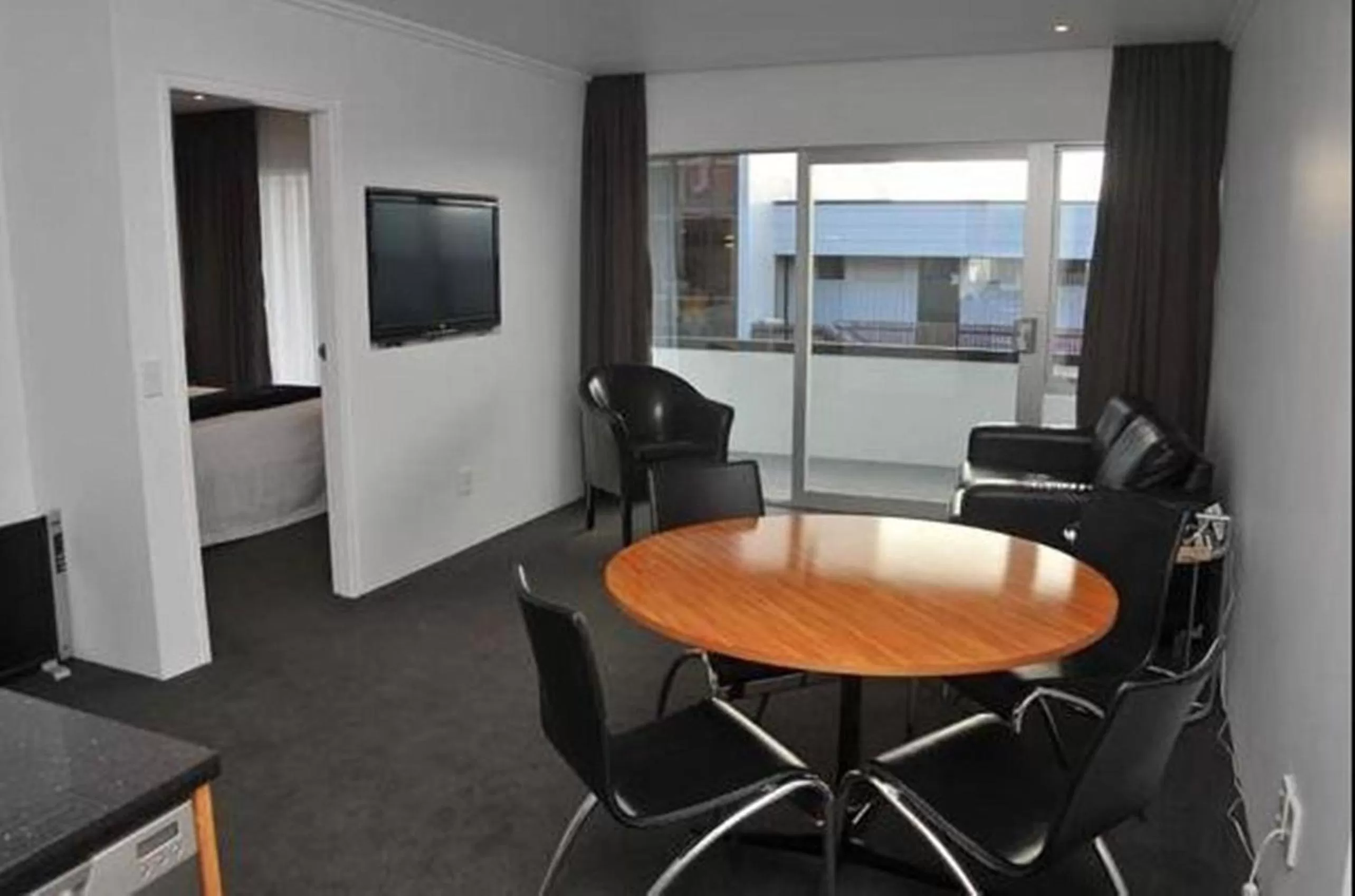 Dining area in Auto Lodge