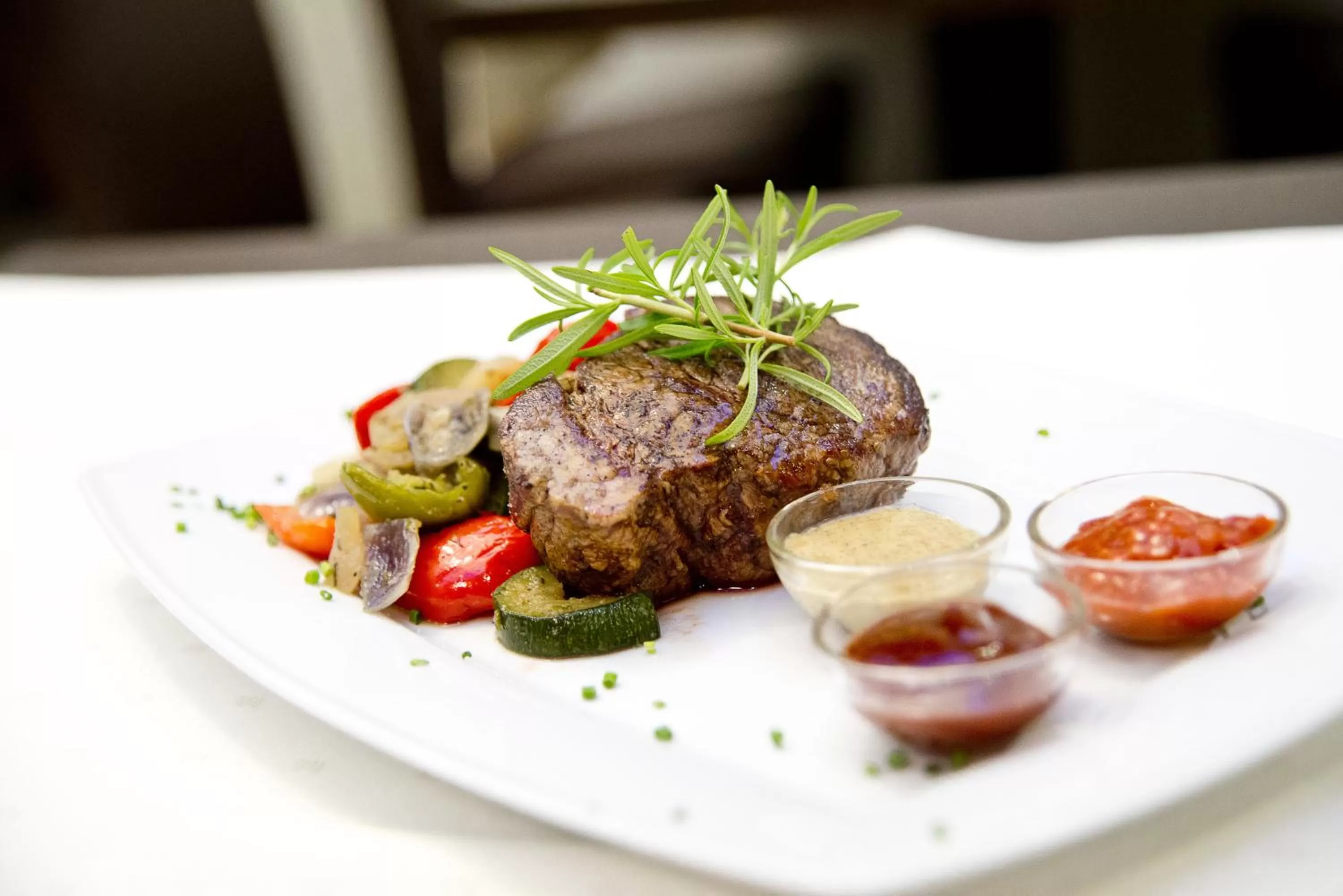 Restaurant/places to eat in Hotel Fryderyk