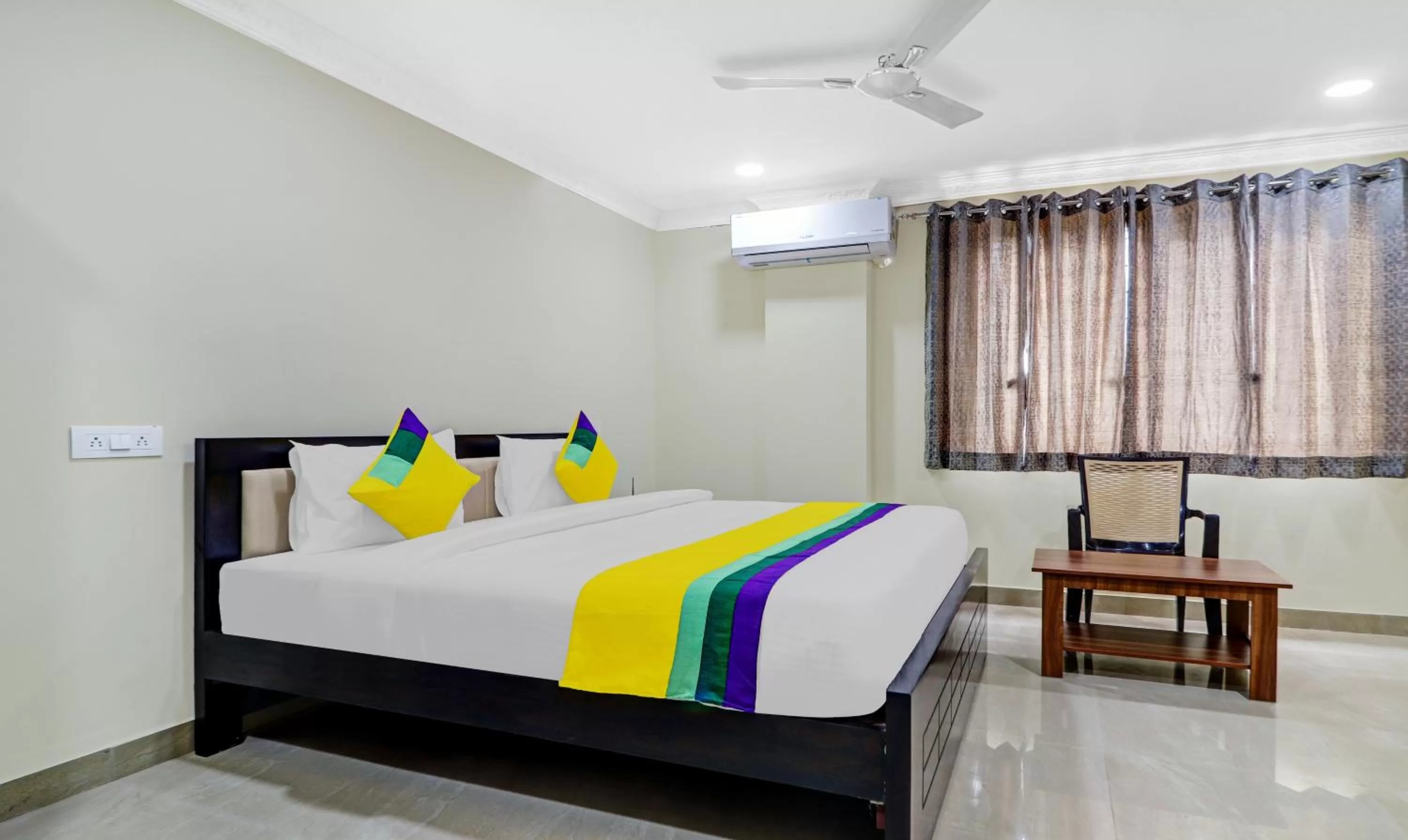 Bed in Itsy By Treebo - 99 Inn Hitech City