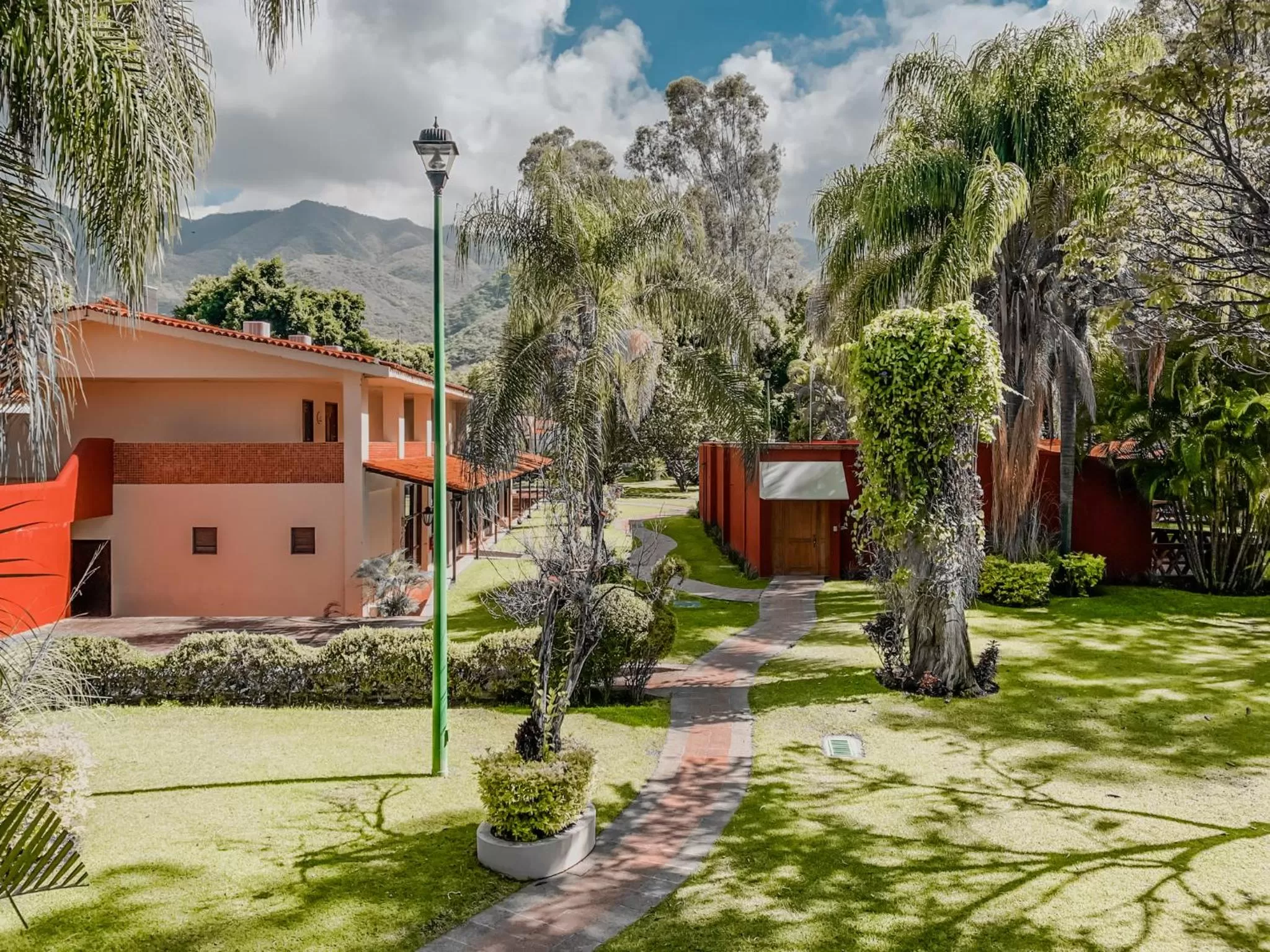 Property building in Real de Chapala
