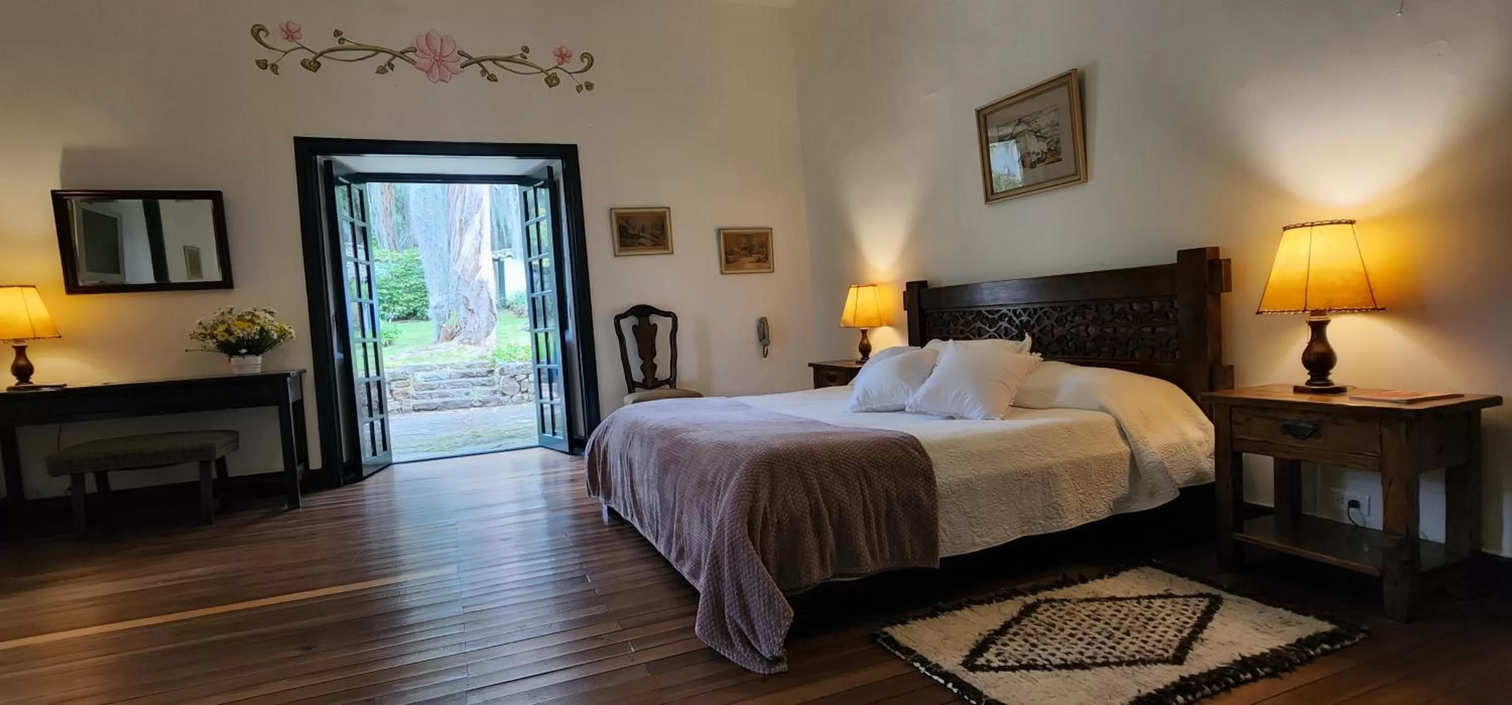 Photo of the whole room, Bed in Hacienda Suescún - 300 Años de Historia