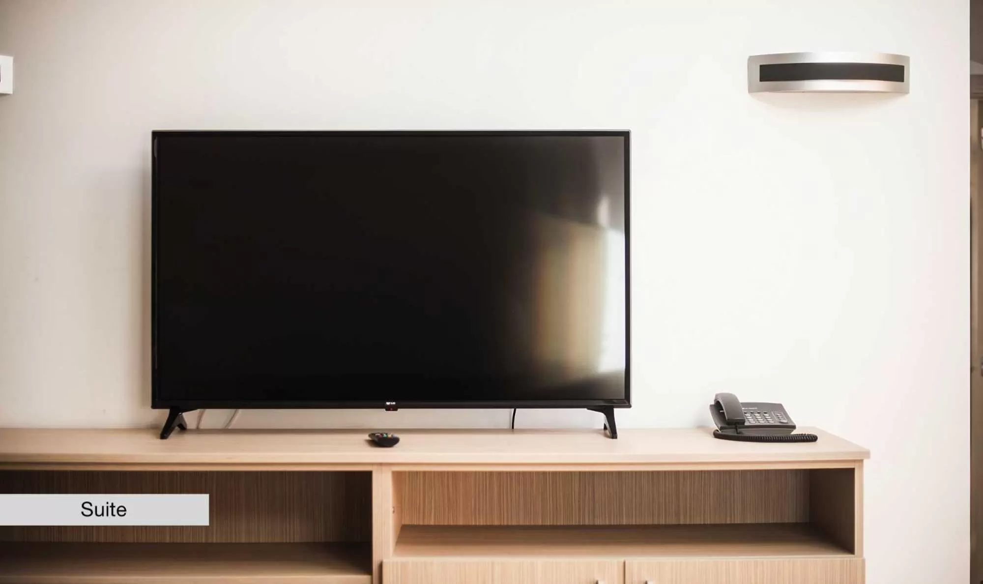 TV and multimedia, TV/Entertainment Center in Sono & SPA - Adults Only