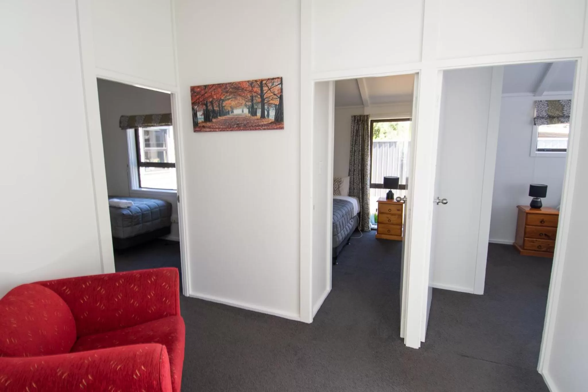 Bedroom in Middle Park Motel