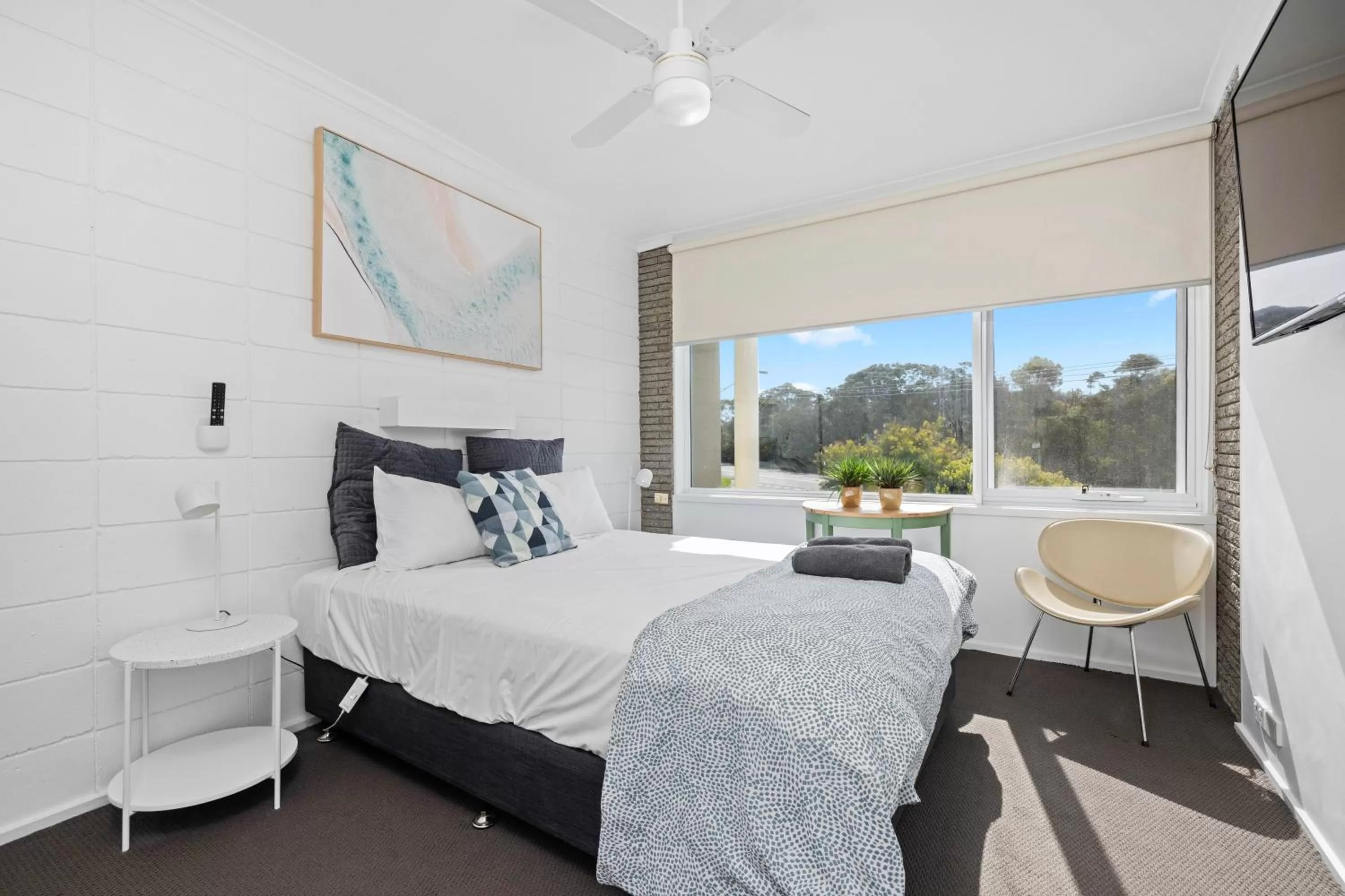 Bed in Moody's Motel