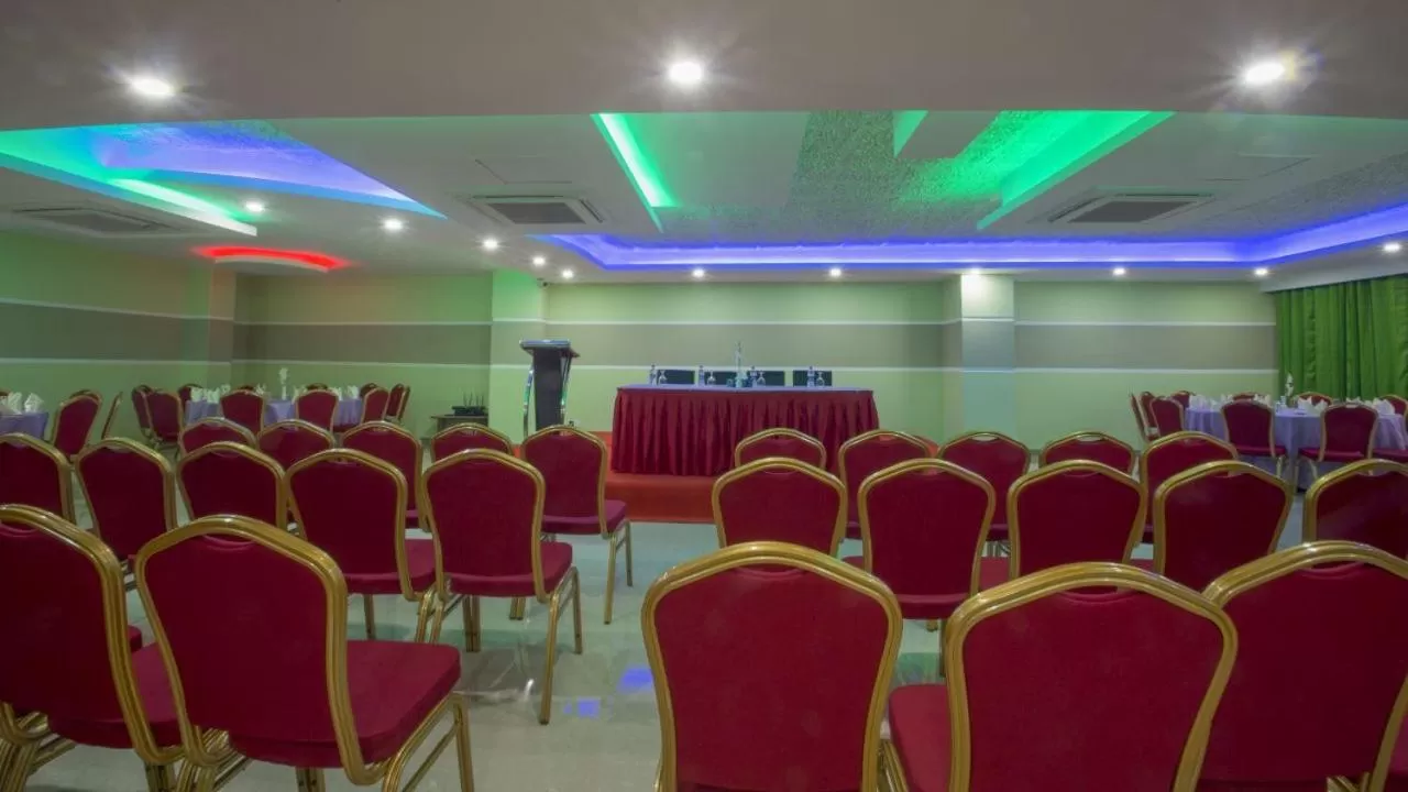 Banquet/Function facilities in Hotel Mira Garden