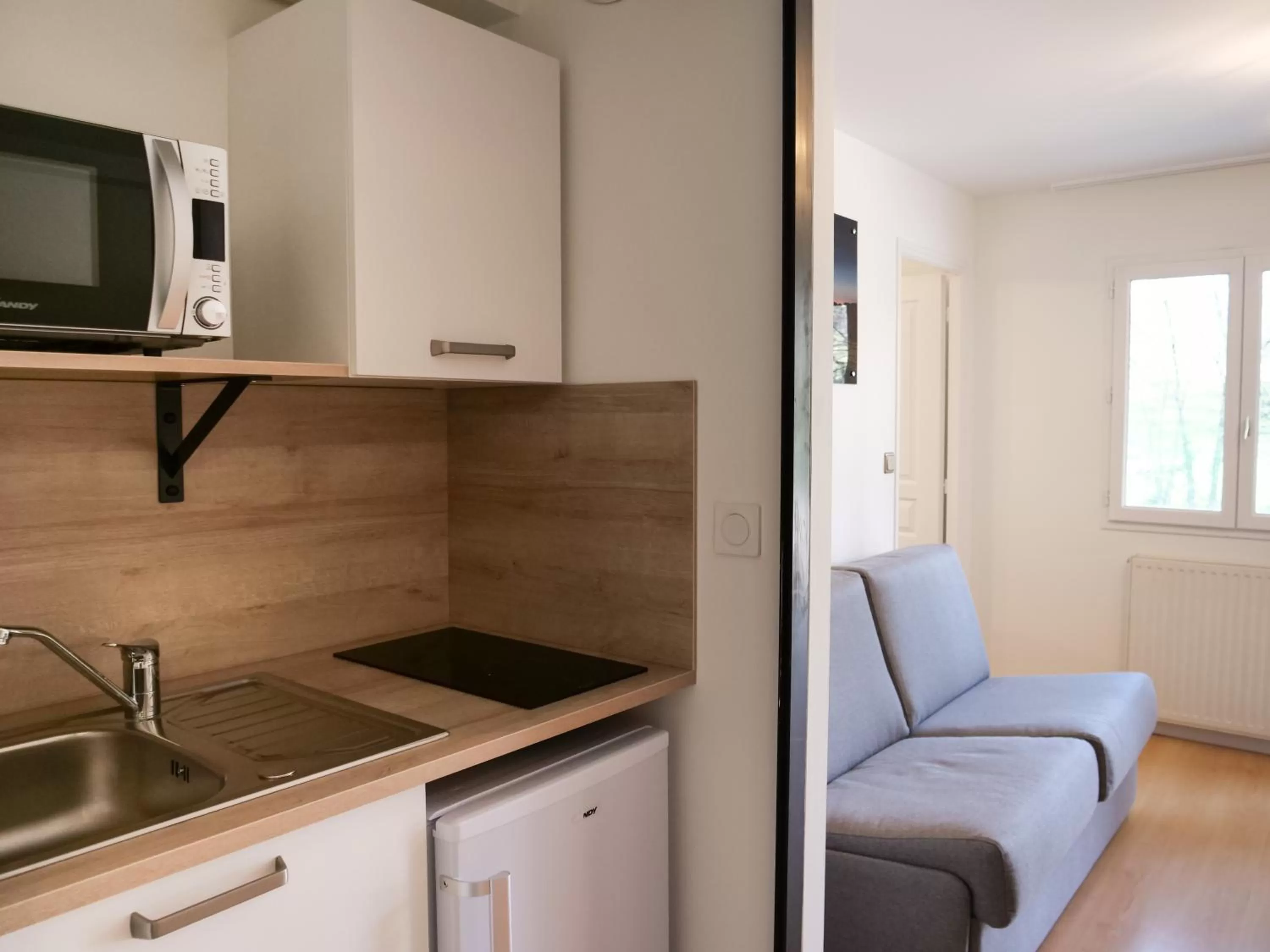 Kitchen or kitchenette in Motel 991