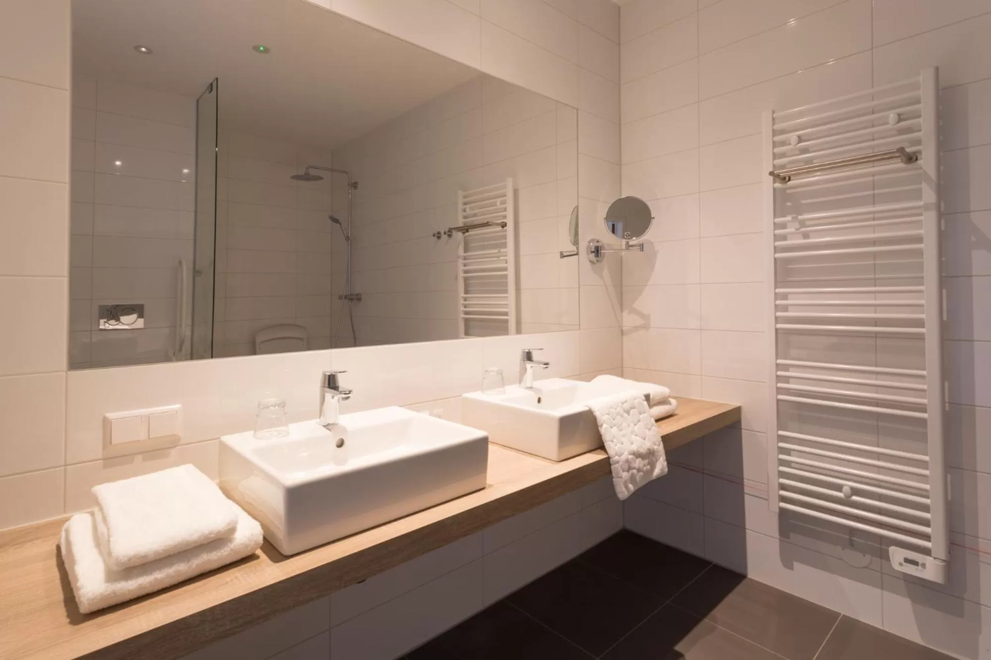 Bathroom in Hotel Kaap West I Kloeg Collection