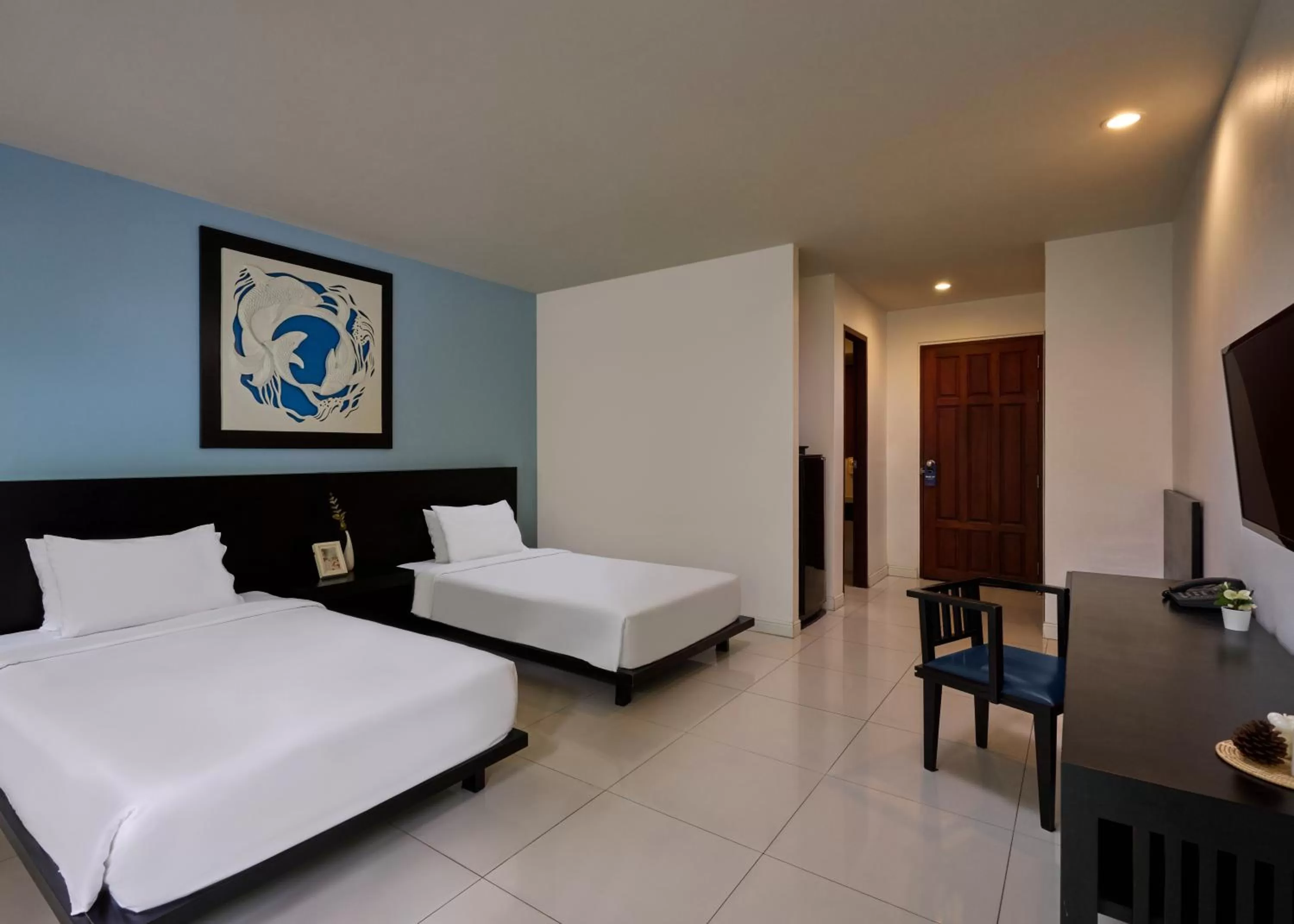 Bed in Nai Yang Beach Resort and Spa