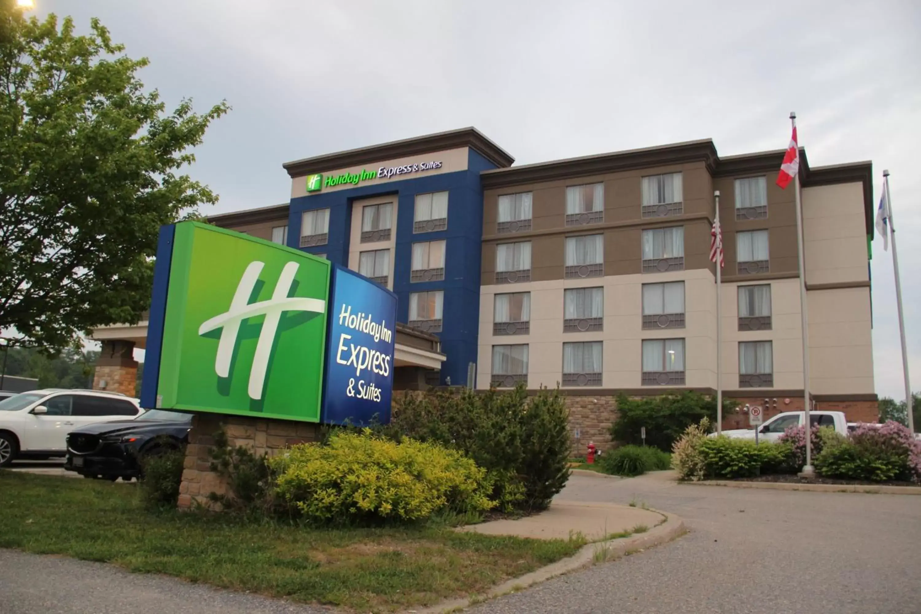Holiday Inn Express & Suites Huntsville by IHG Holiday Inn Express & Suites Huntsville by IHG