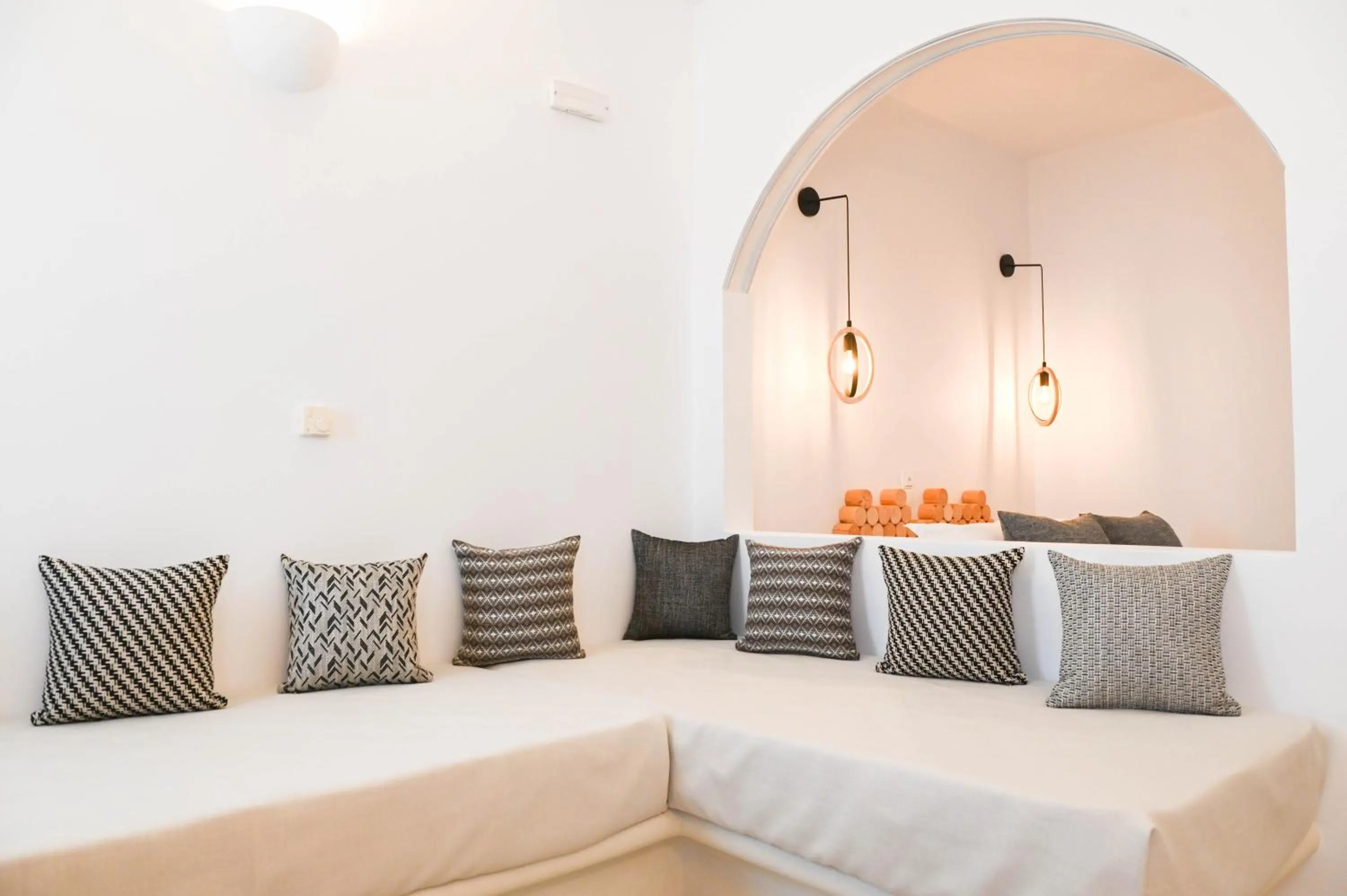 Living room in Amerisa Suites & Villa