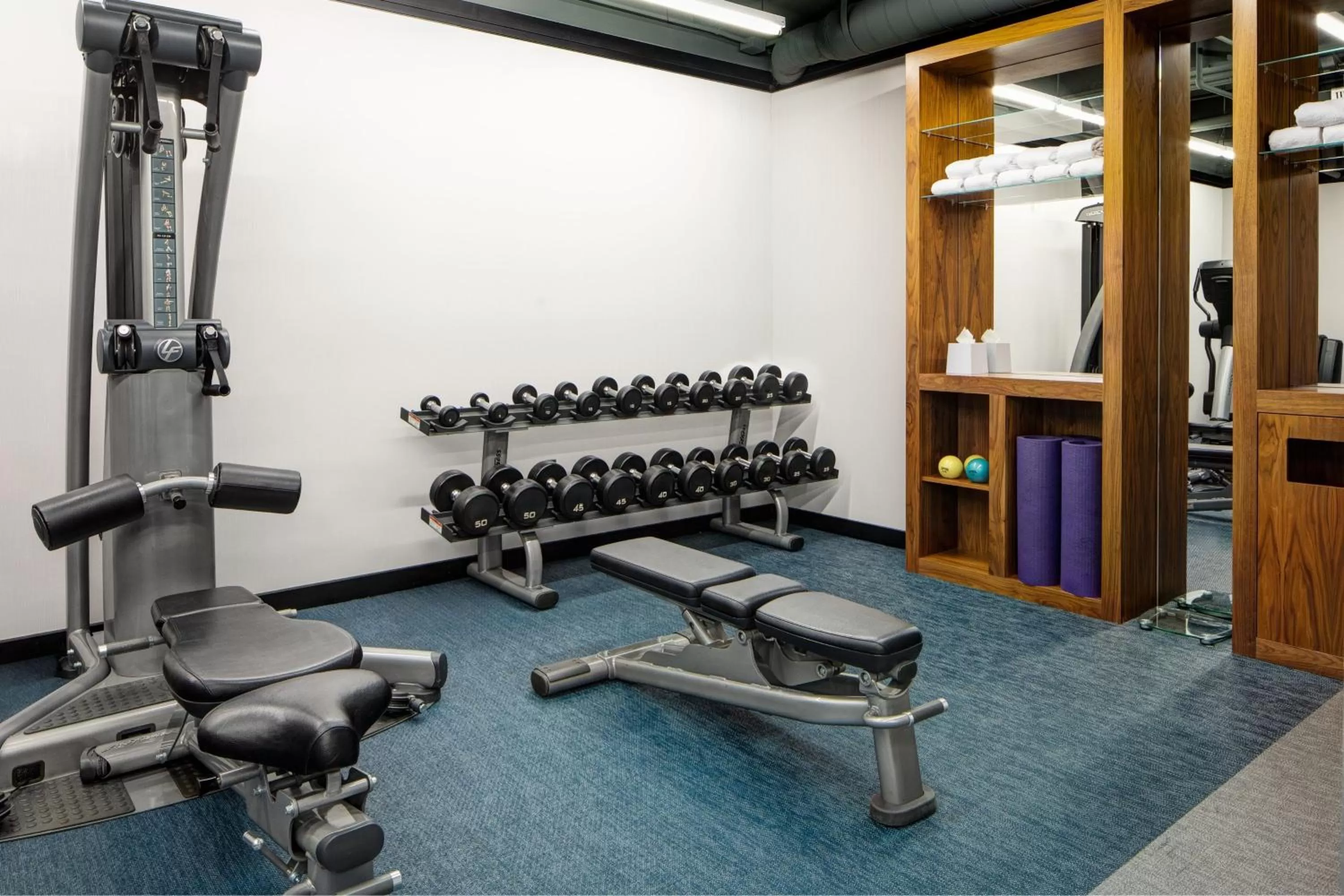 Fitness centre/facilities in Aloft Denver Downtown