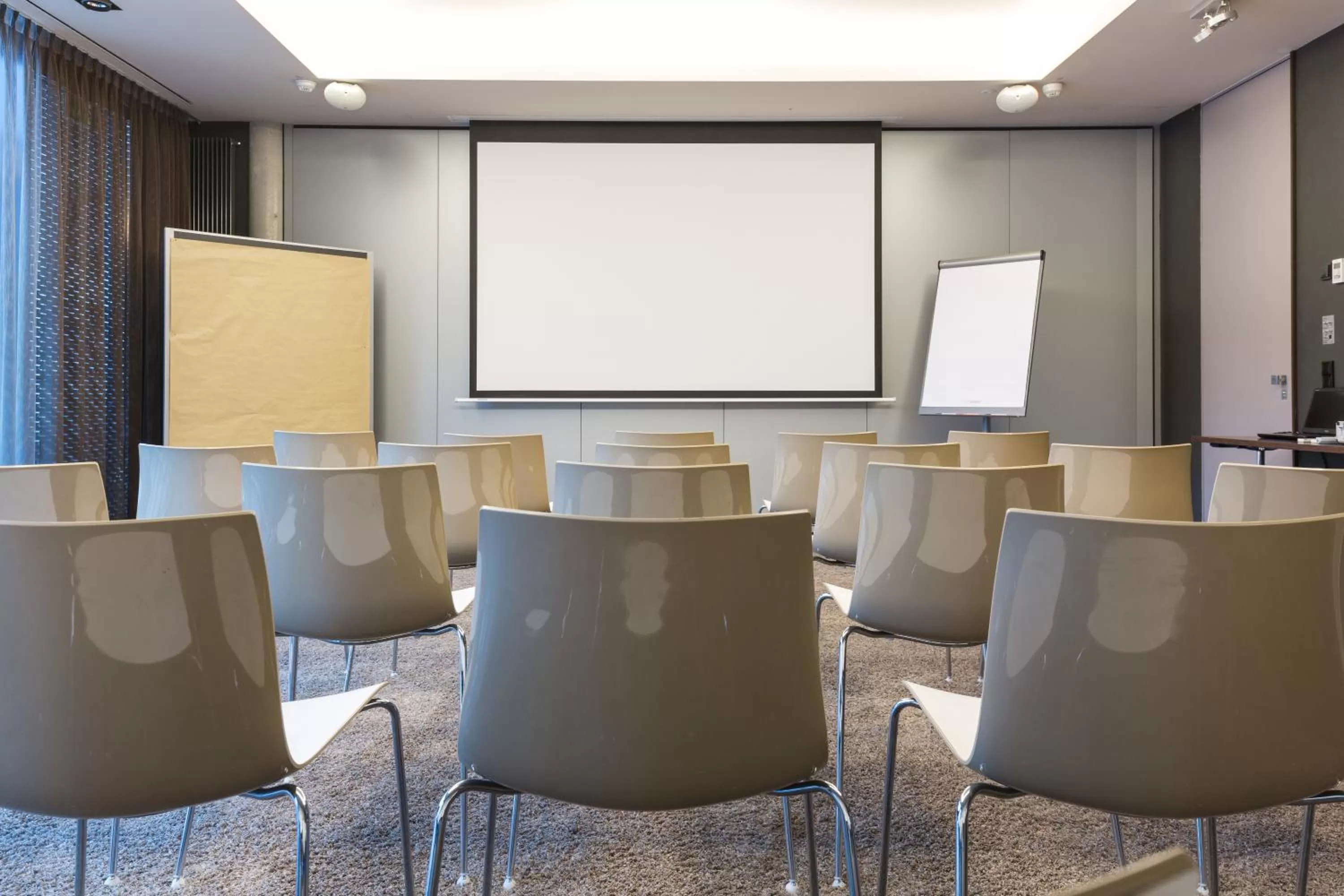 Business facilities in SAKS Urban Design Hotel Kaiserslautern