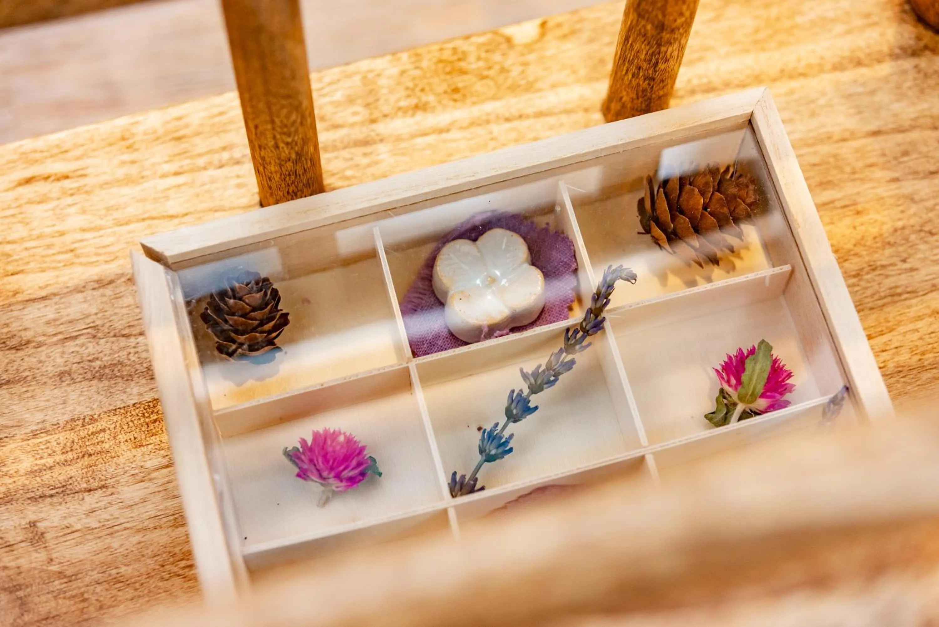 Decorative detail in plat hostel keikyu sapporo sky