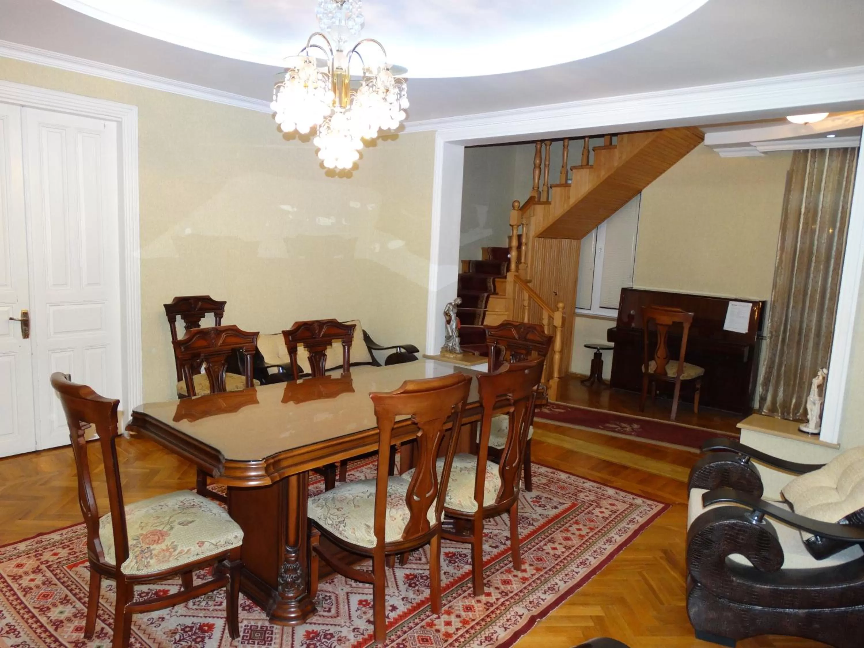 Continental breakfast, Dining Area in Hotel Sano