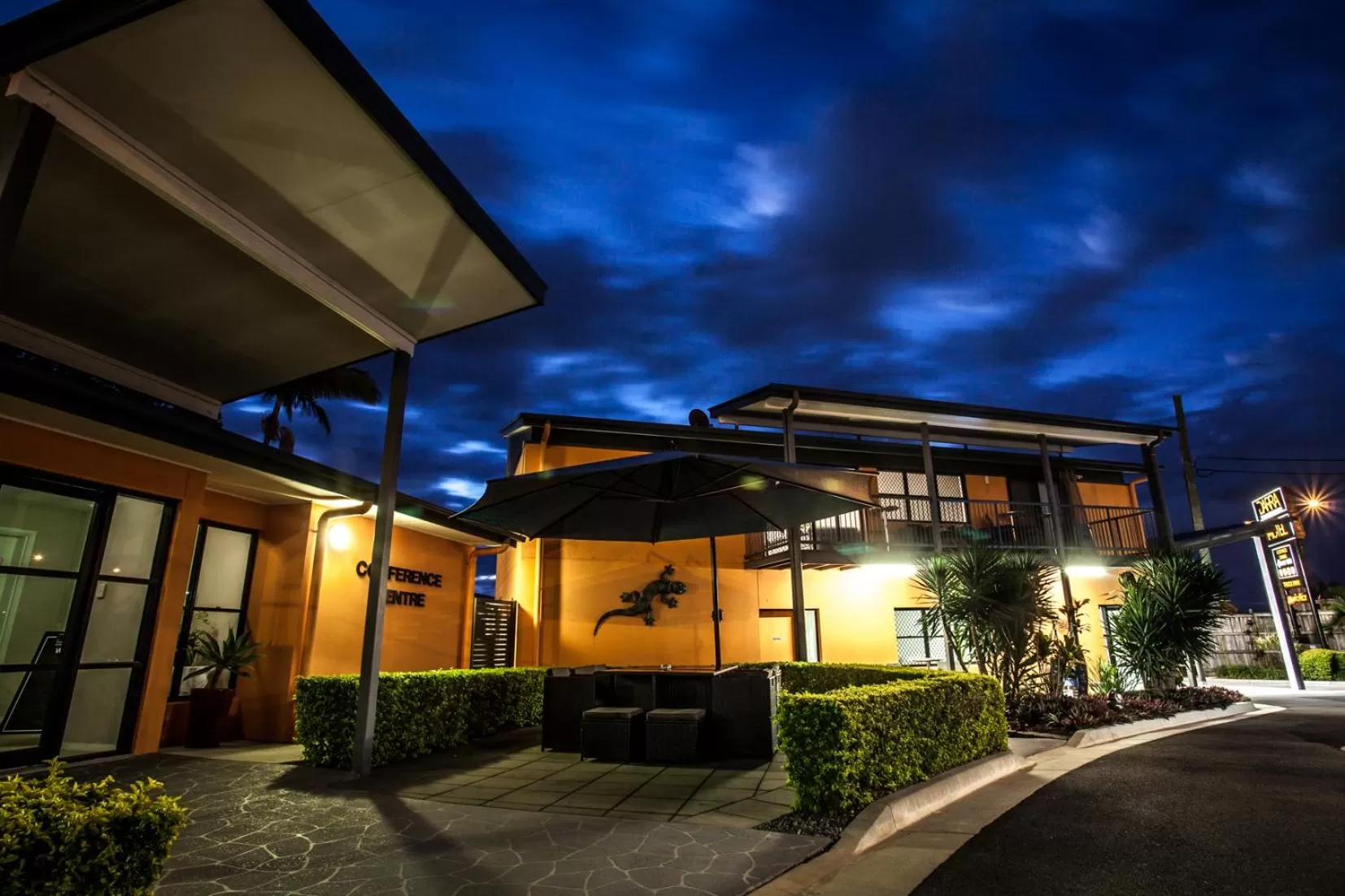 Area and facilities in Darra Motel & Conference Centre