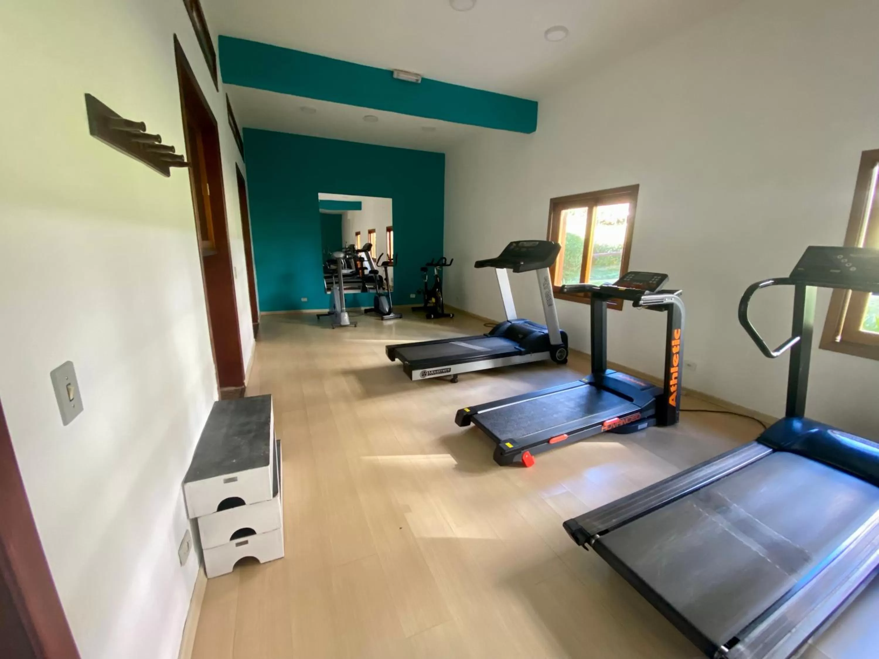 Fitness centre/facilities, Fitness Center/Facilities in MineirINN l Piscina Aquecida e Hidro na Montanha