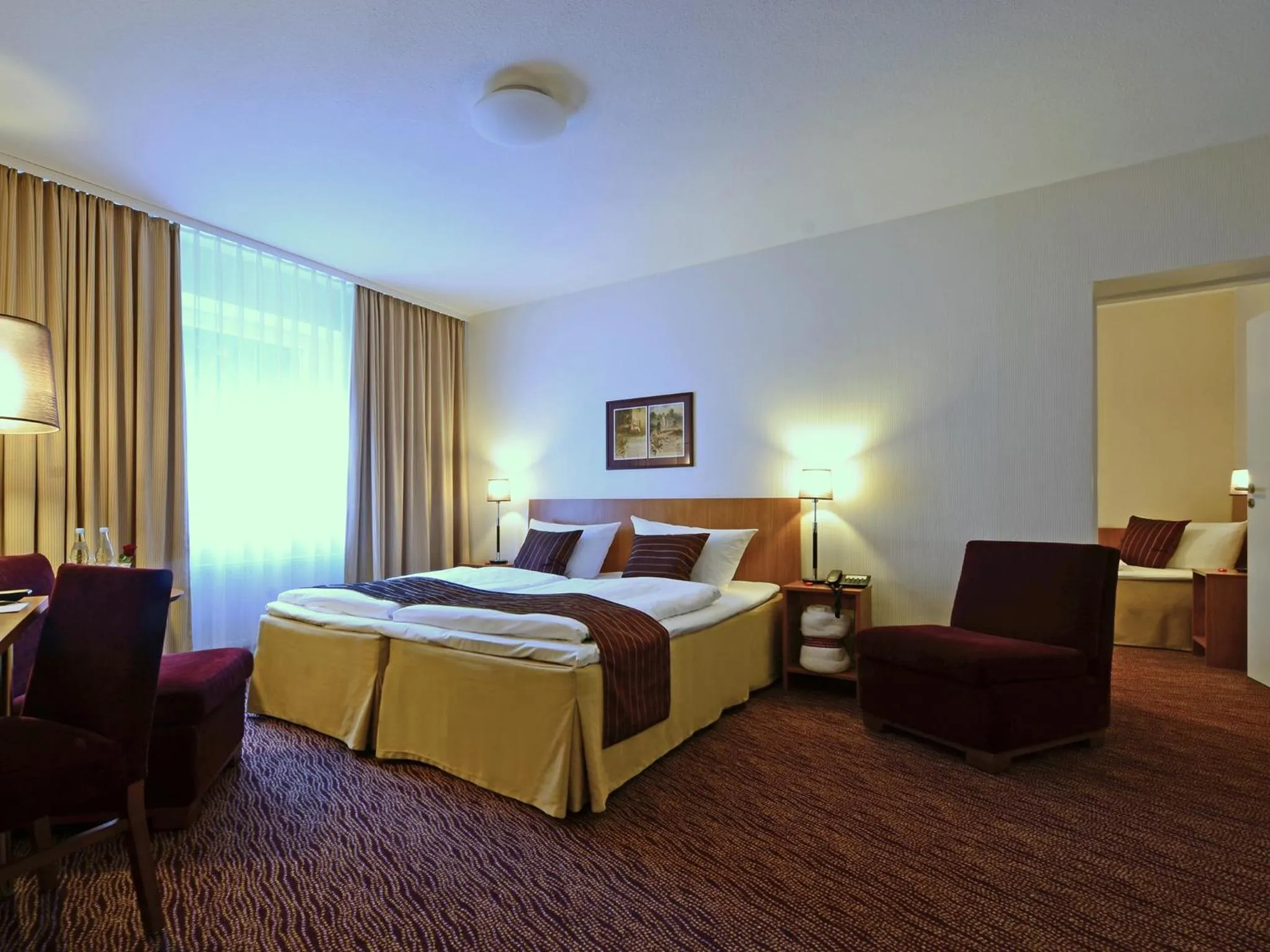 Bedroom, Bed in Comfort Hotel tom Kyle