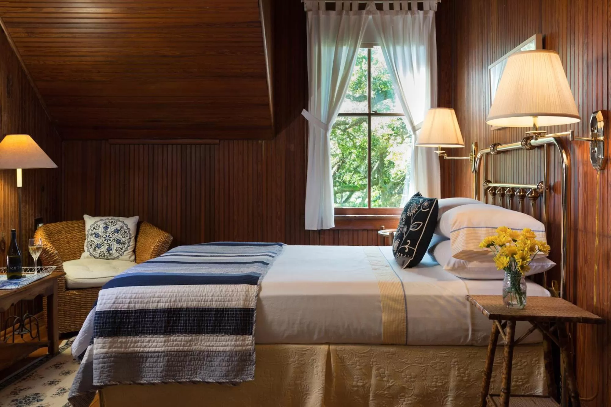 Bedroom, Bed in Magnolia Springs Bed and Breakfast