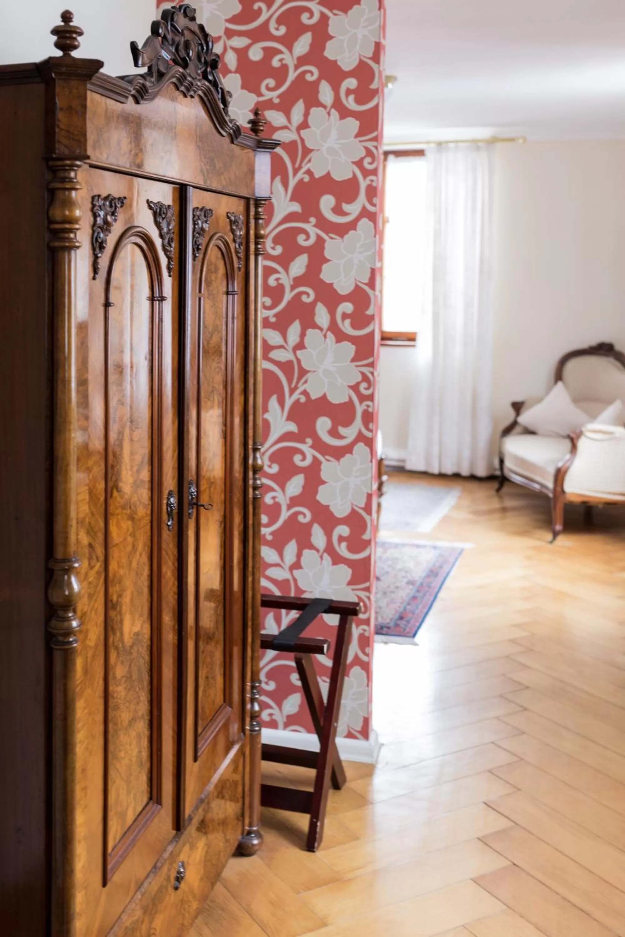 Photo of the whole room, Bed in Hotel Löwen-Weinstube