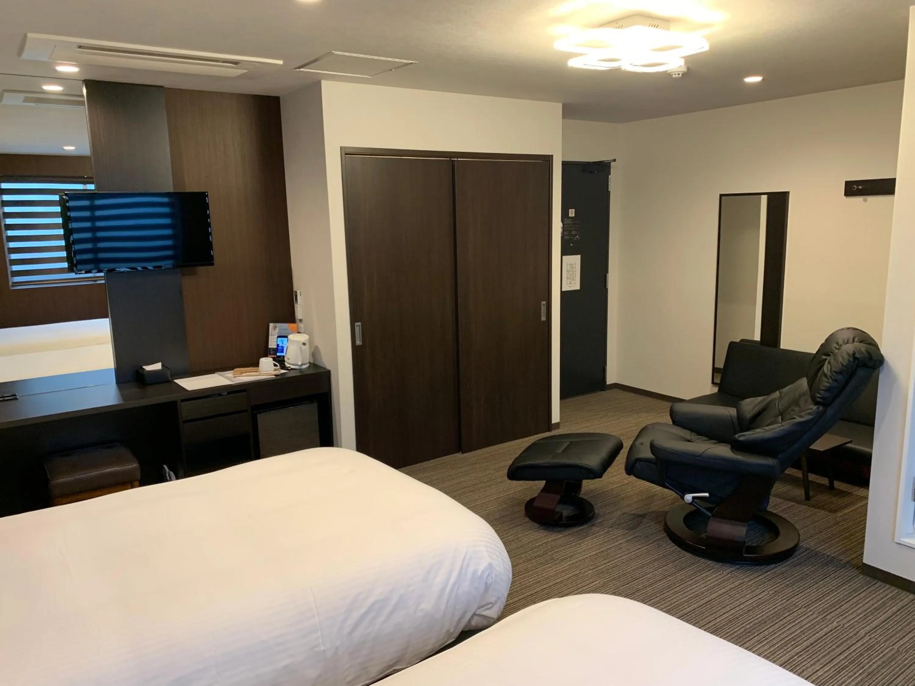 Photo of the whole room in Hotel Kojan