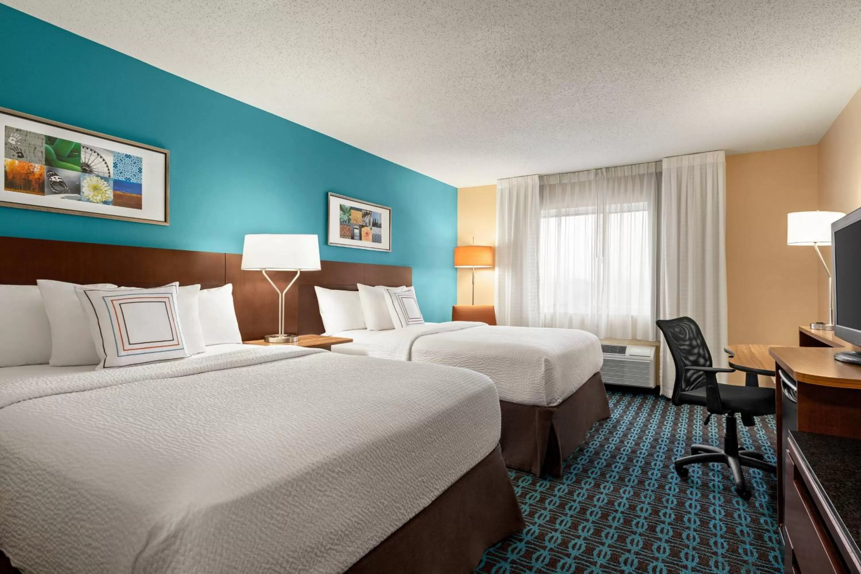 Queen Room with Two Queen Beds and Adapted Tub - Mobility Accessible in Fairfield Inn Philadelphia Airport