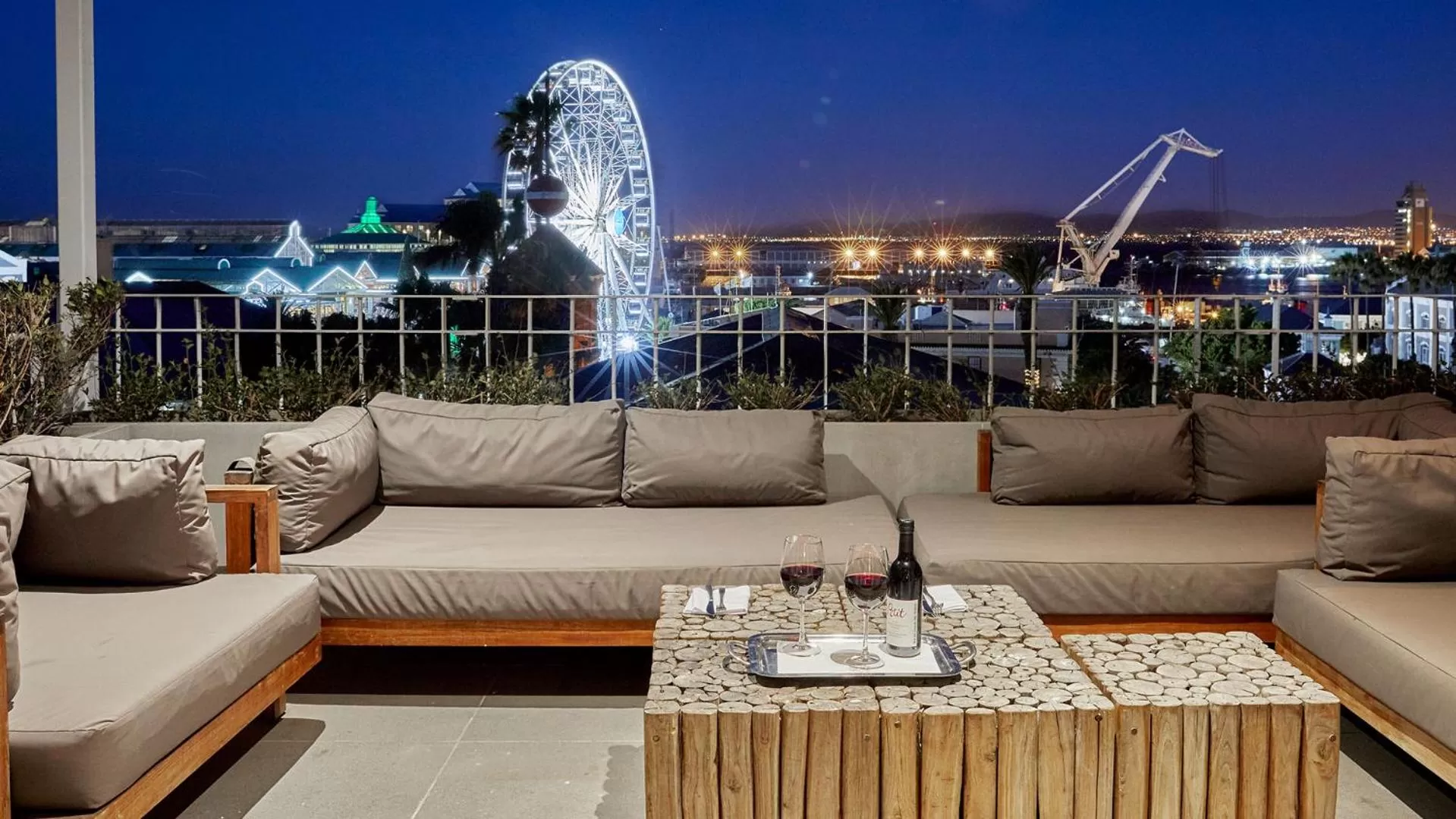 Queen Victoria Hotel by NEWMARK