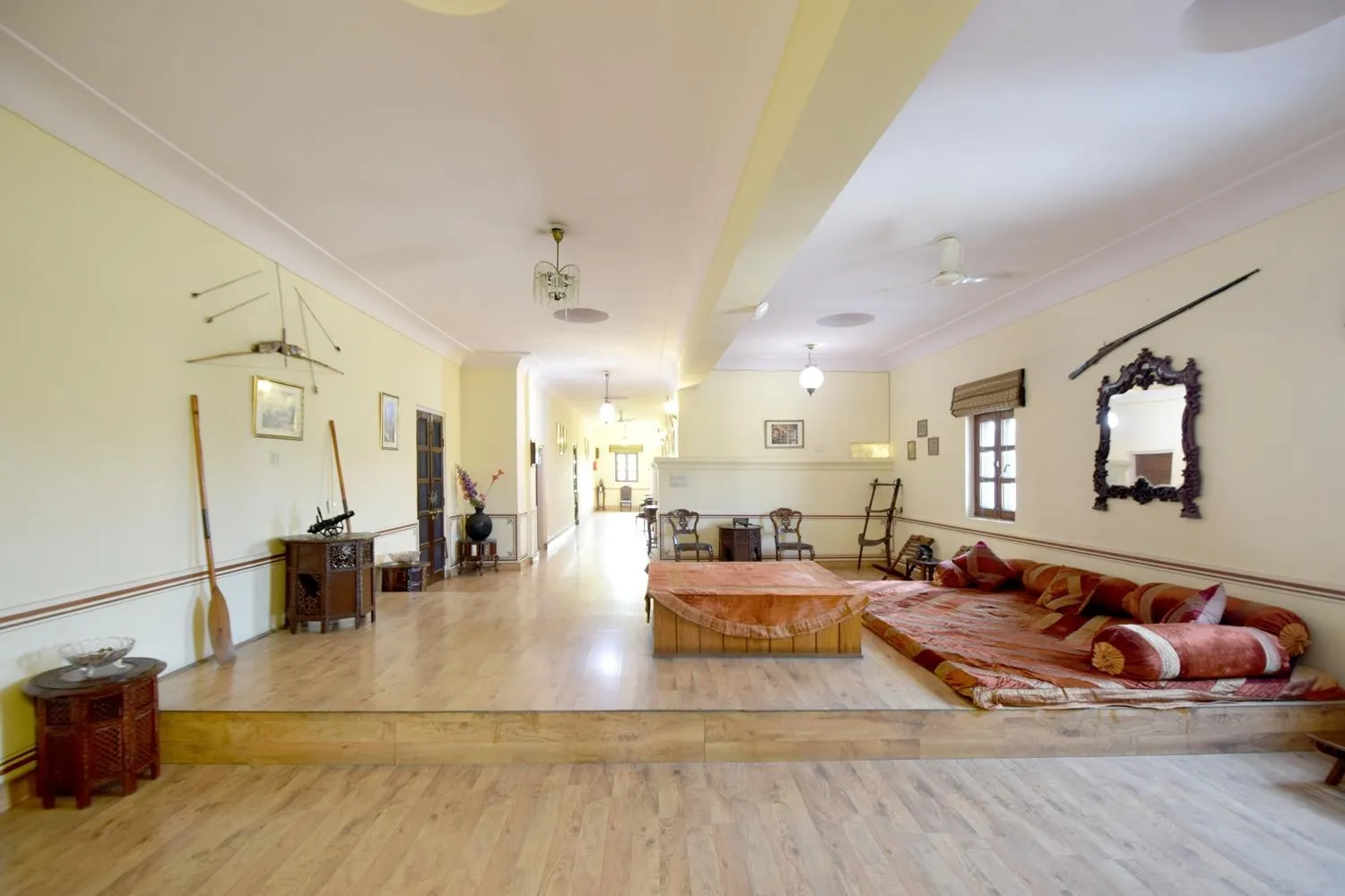 Lounge or bar in Hari Mahal Palace by Pachar Group