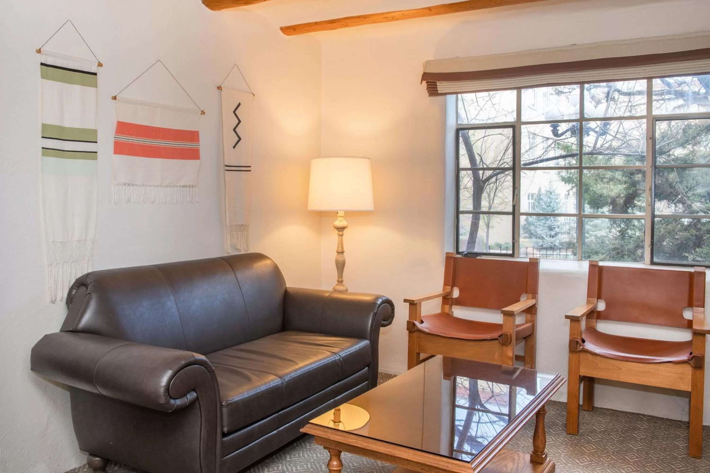 Living room in La Posada De Santa Fe, a Tribute Portfolio Resort & Spa