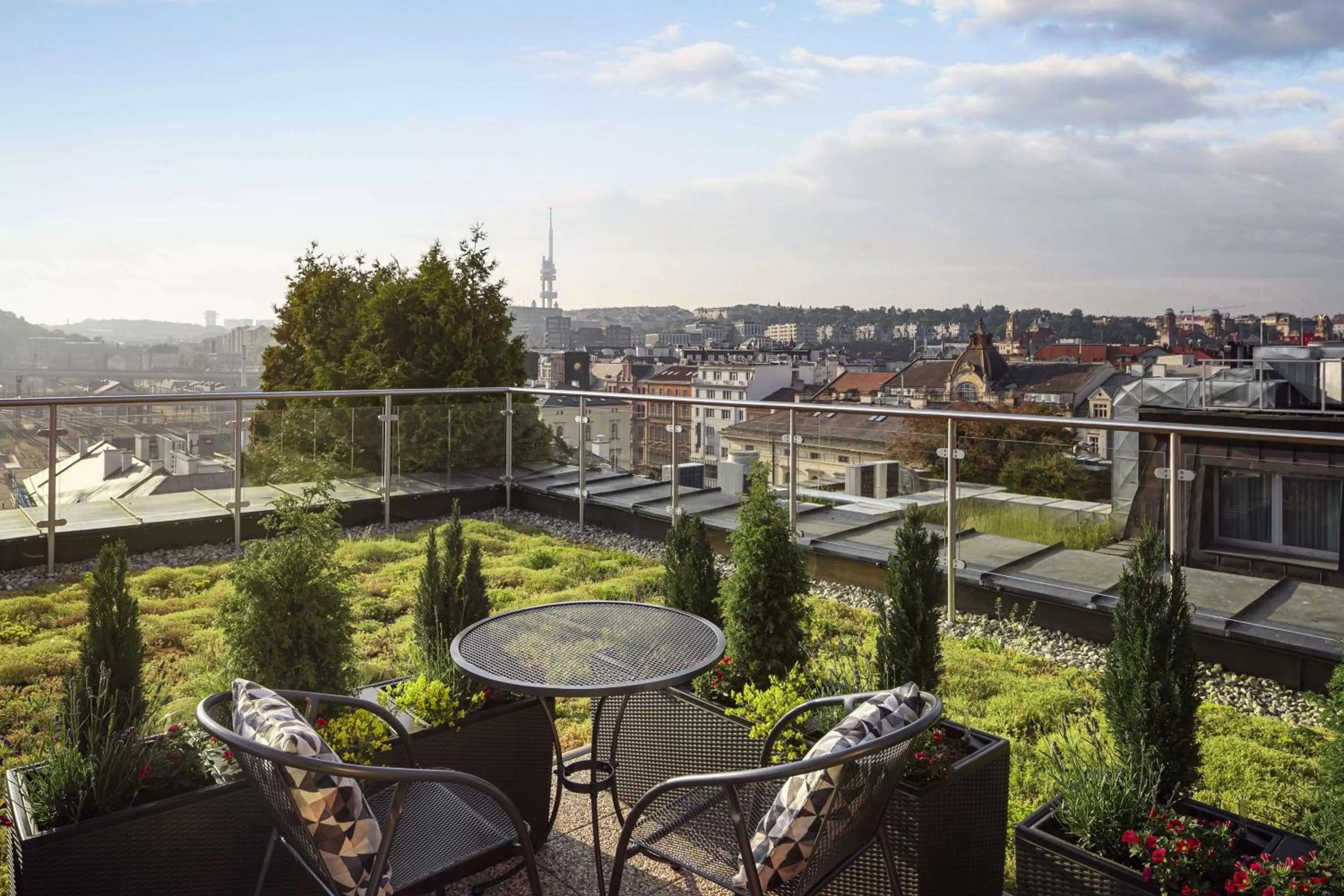 Photo of the whole room in Prague Marriott Hotel