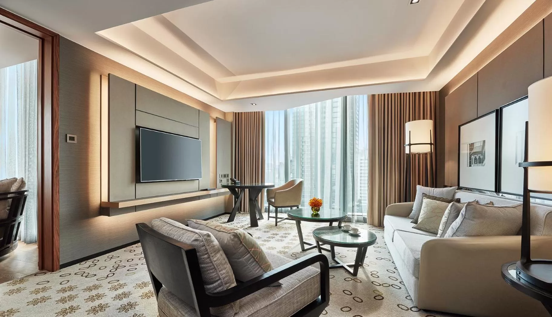 TV and multimedia in Hyatt Regency Bangkok Sukhumvit