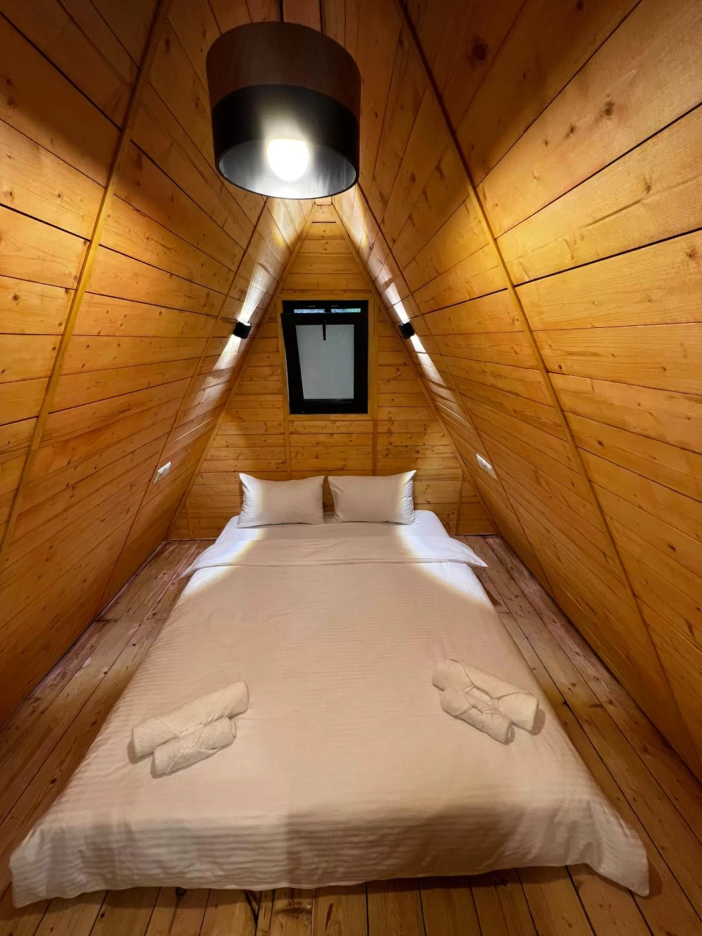 Bedroom, Bed in Vanatun Monastery Stay