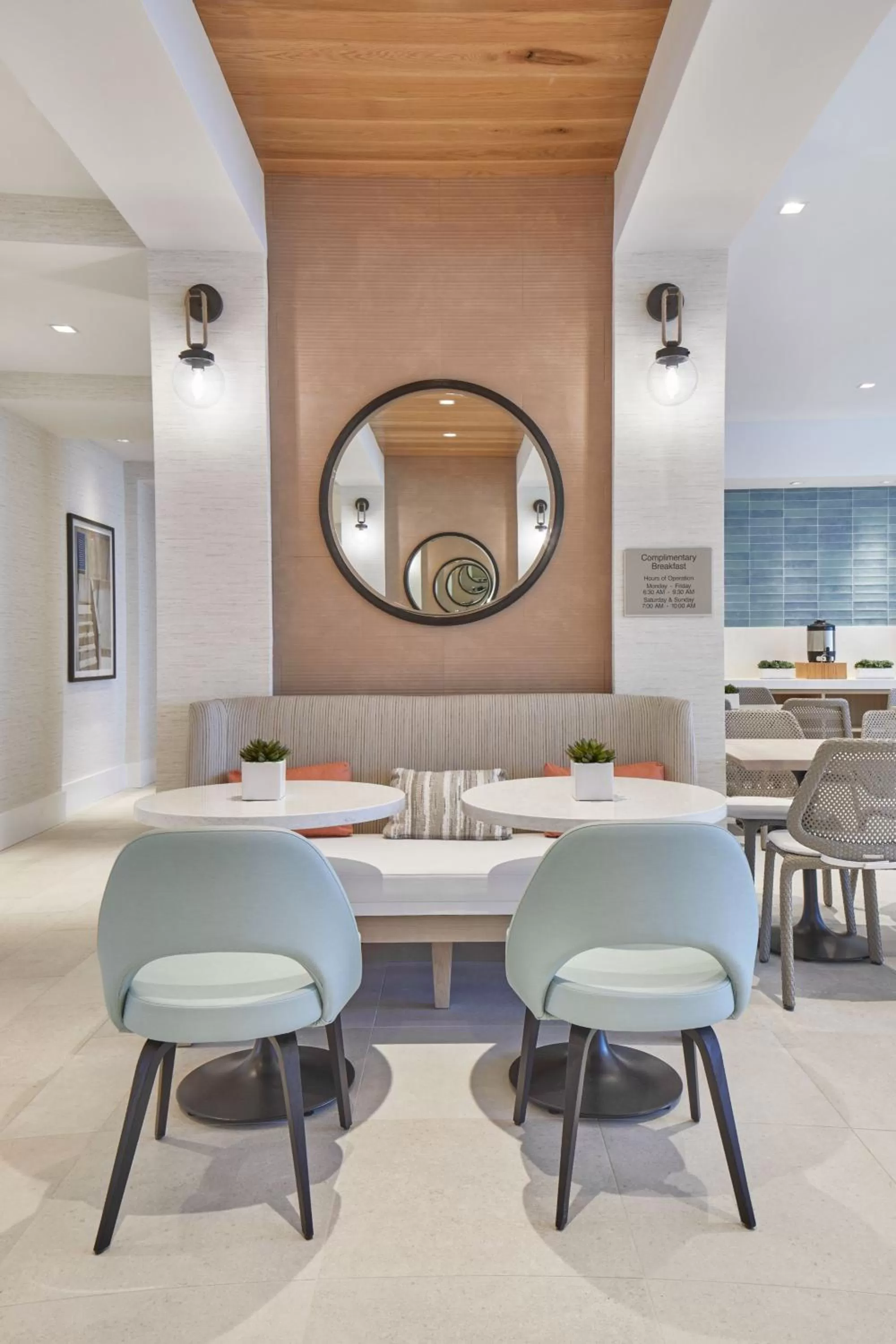 Breakfast in SpringHill Suites by Marriott Jacksonville Beach Oceanfront