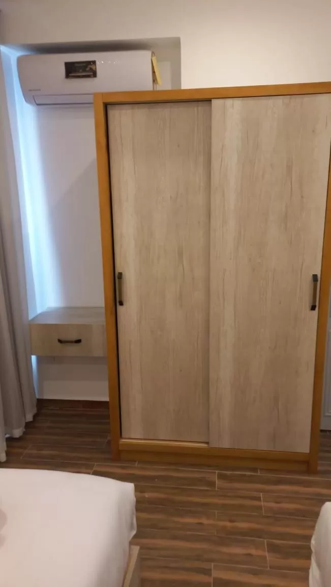 Bed in La Casa Beach