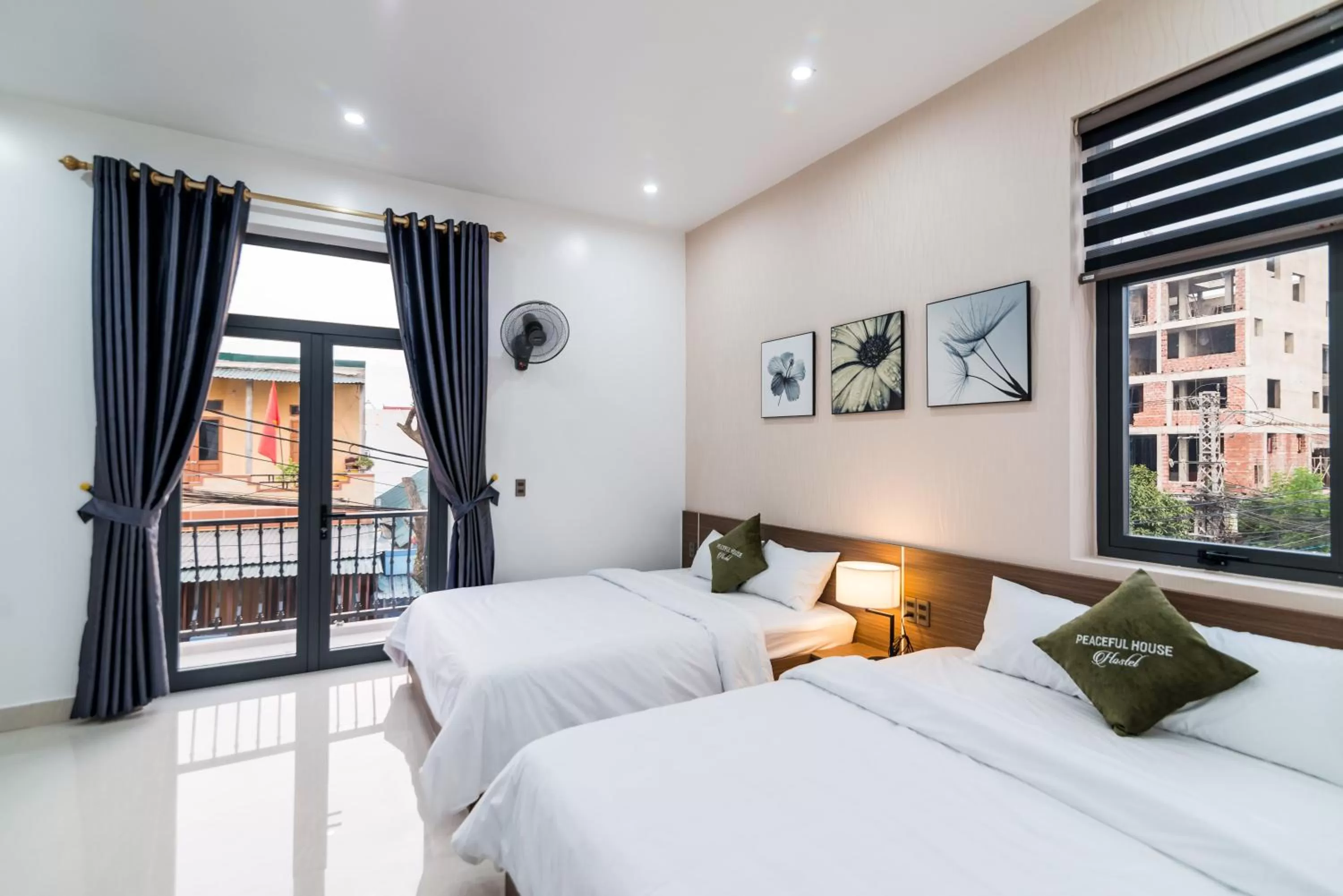 Photo of the whole room, Bed in Peaceful House Hostel