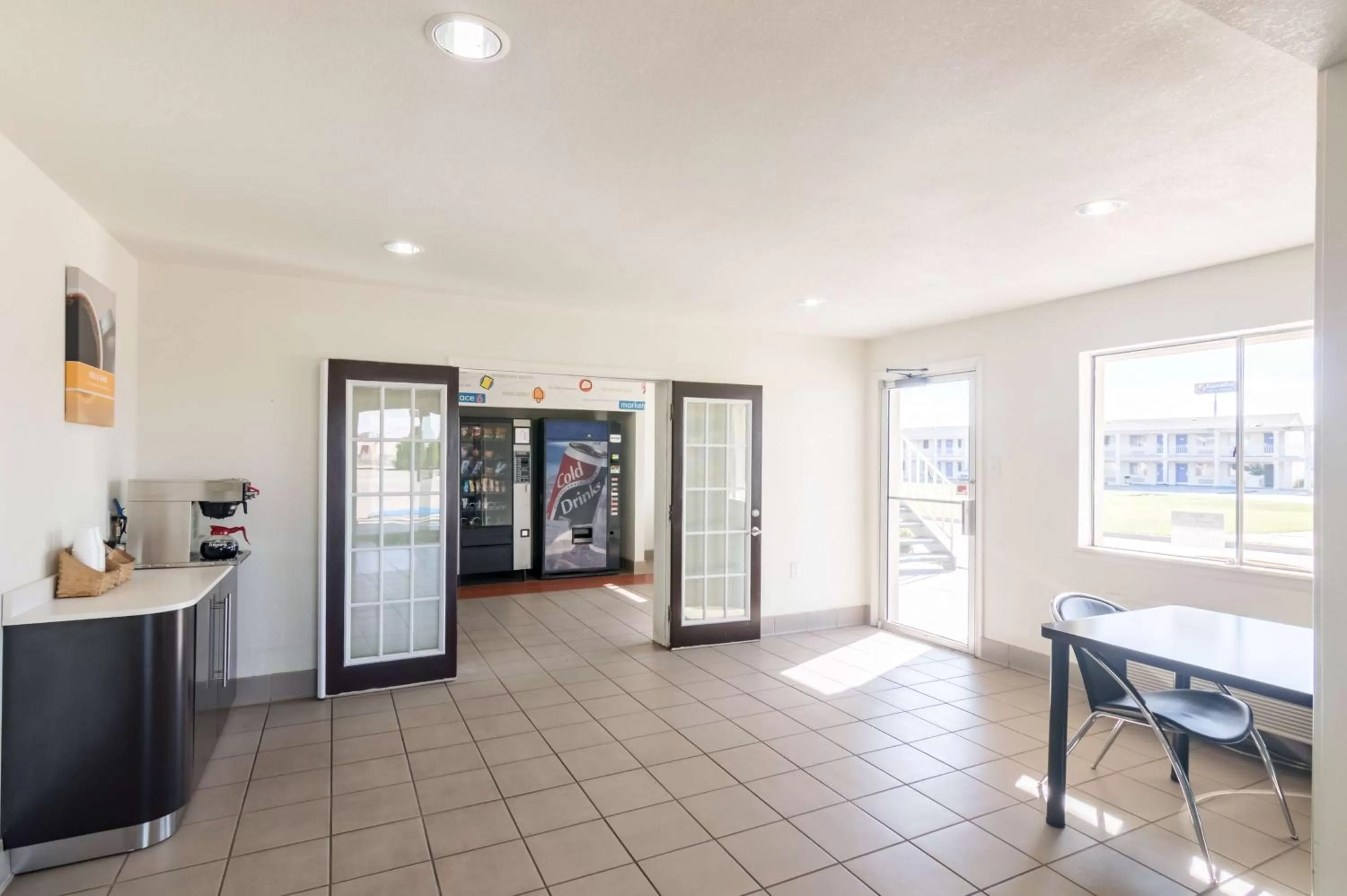 Lobby or reception in Motel 6-Wichita Falls, TX - North