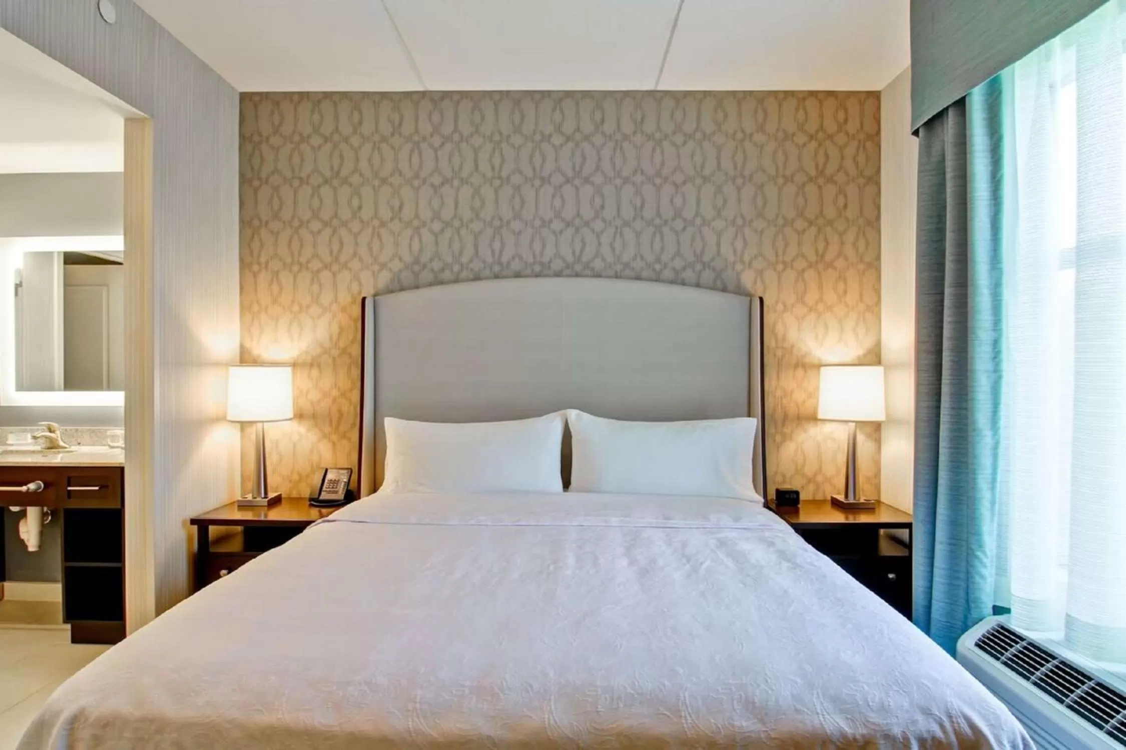 Bed in Homewood Suites By Hilton Clifton Park