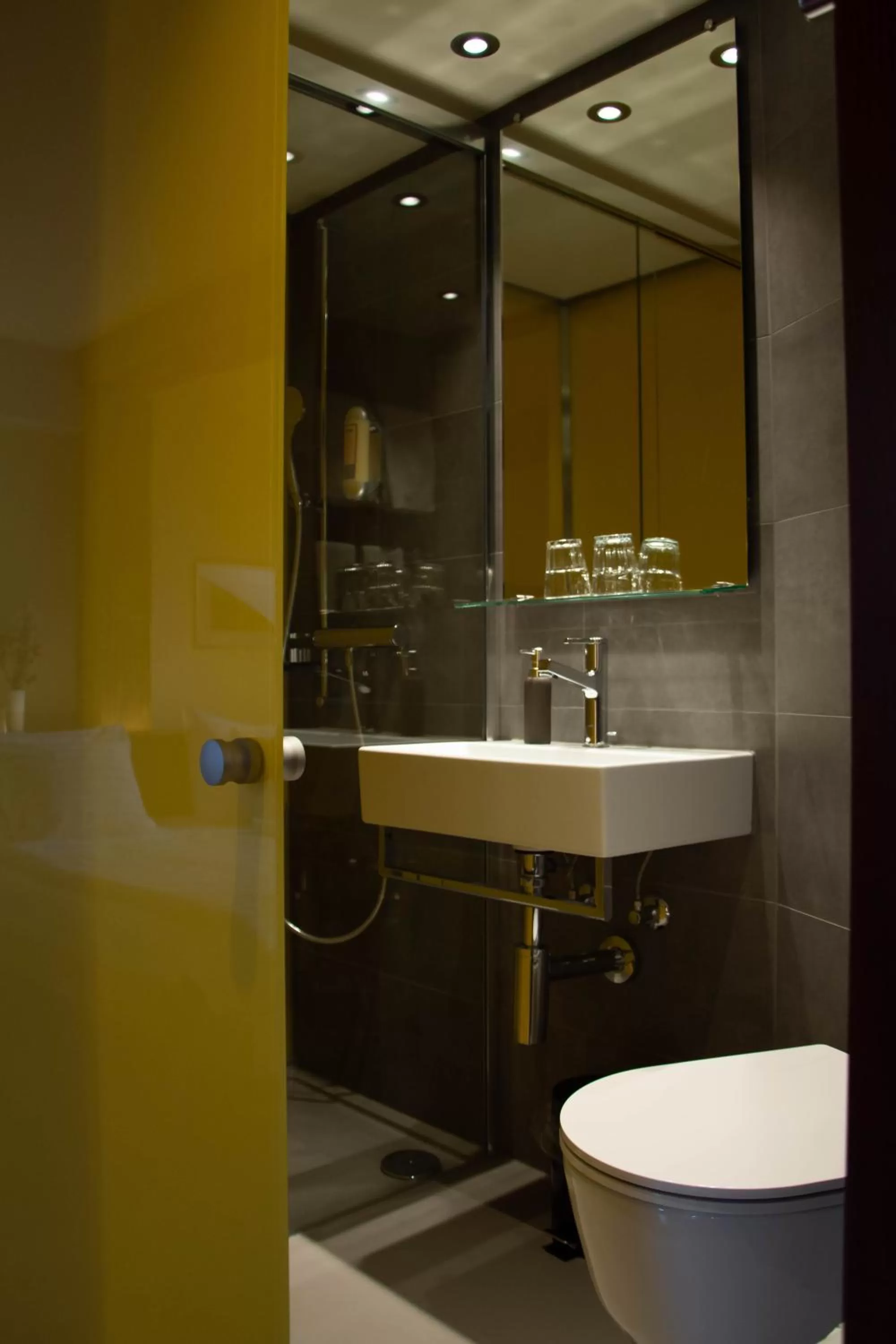 Shower in Goldener Schlüssel