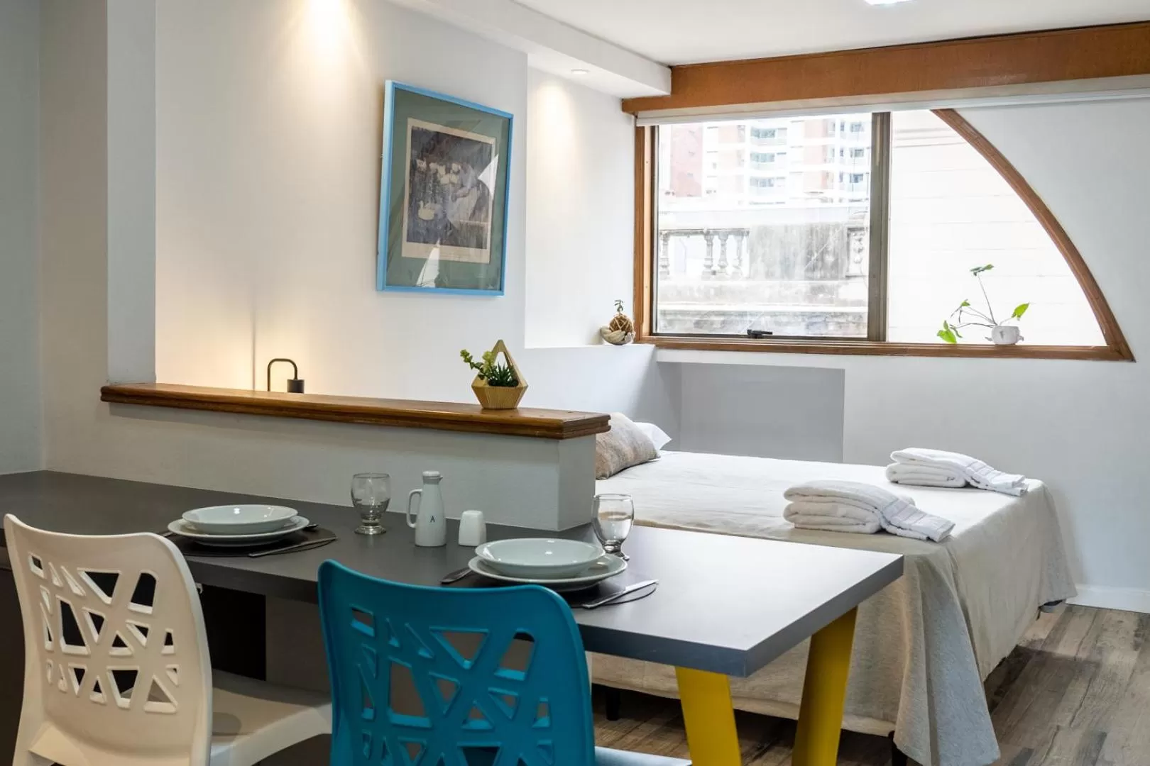 Dining Area in Vilaut Smart Flat