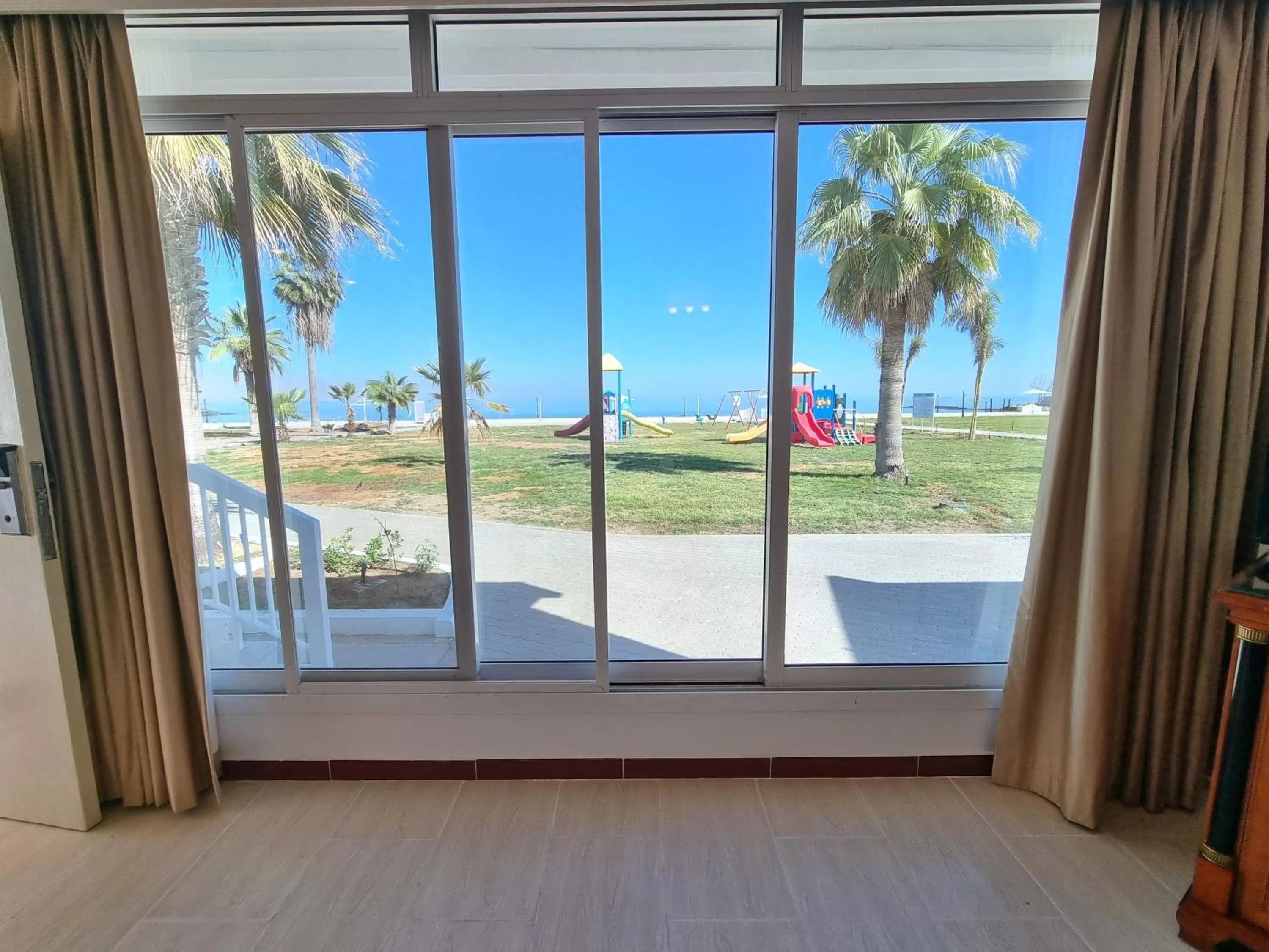 Garden view in Holiday Beach Resort