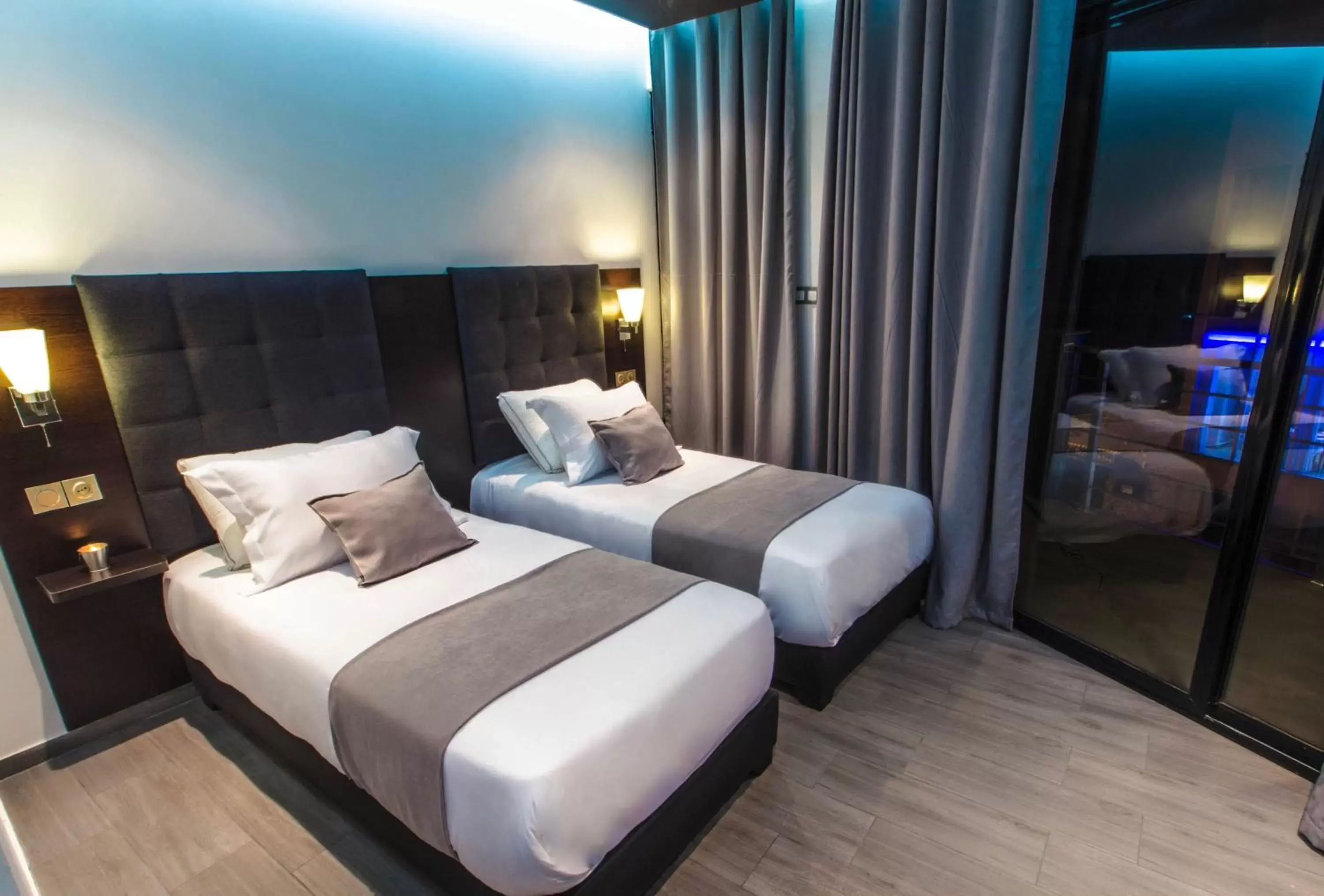 Double or Twin Room with City View in Calypso Home Oran Double or Twin Room with City View in Calypso Home Oran