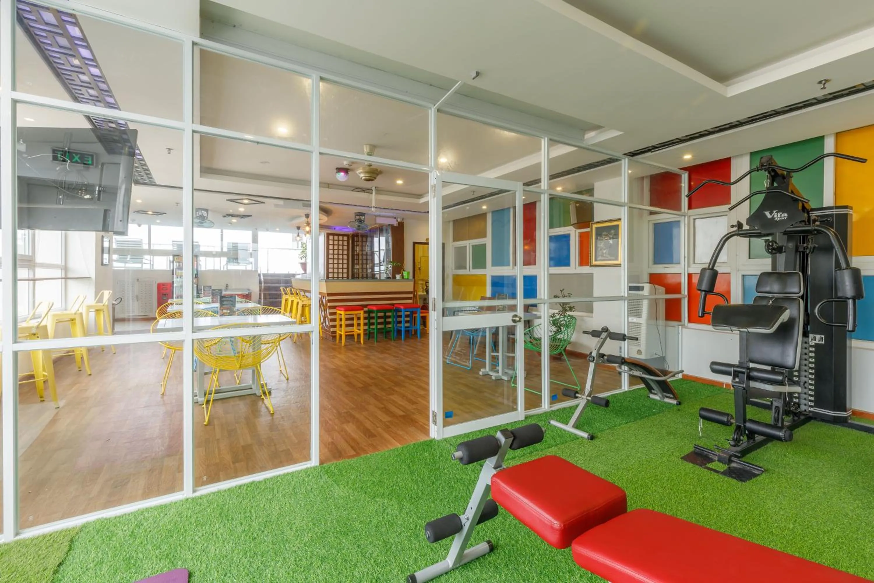 Day in Paris Luxury Hotel & Apartment Nha Trang