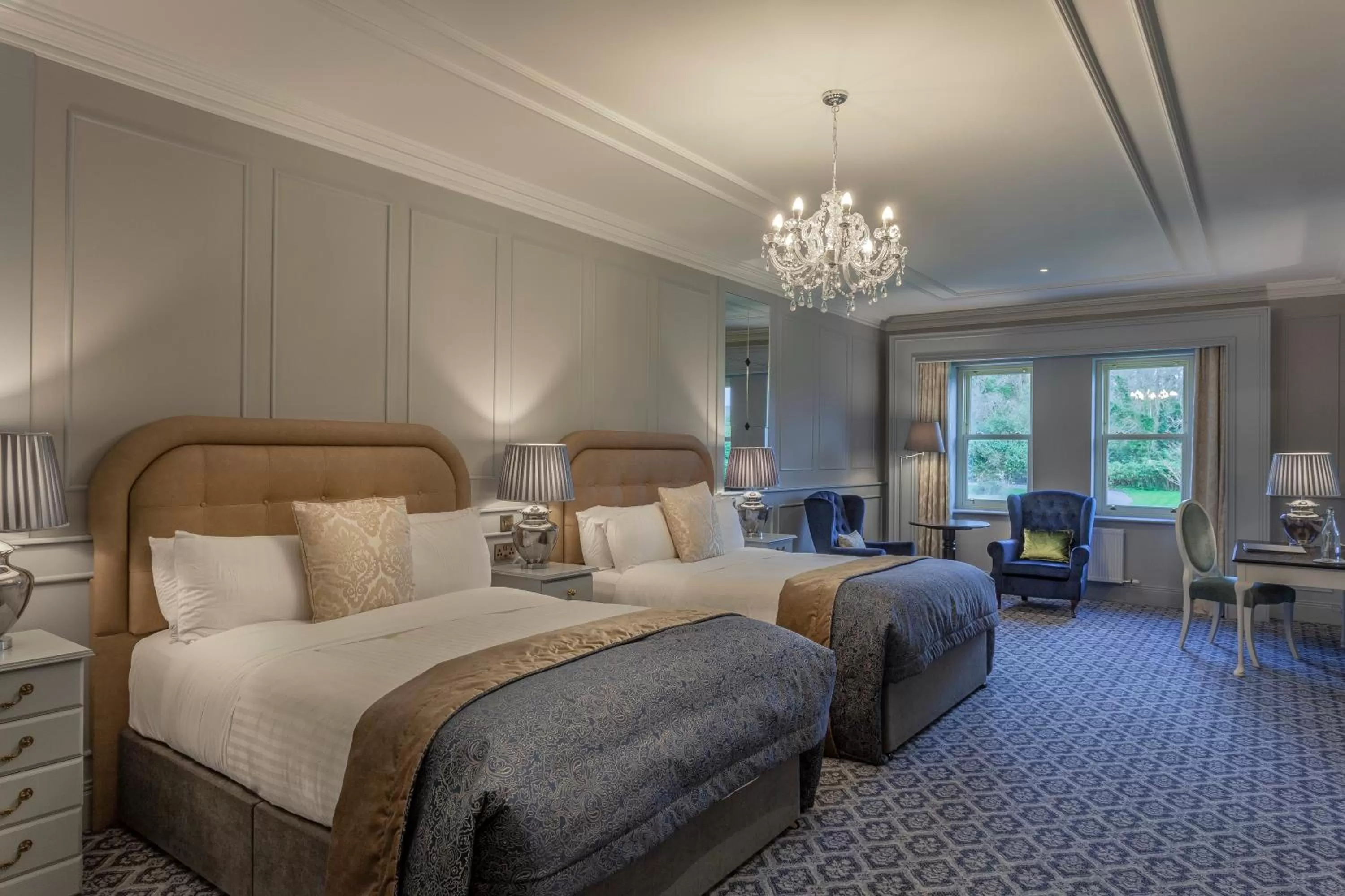 Bedroom, Bed in Ballyseede Castle