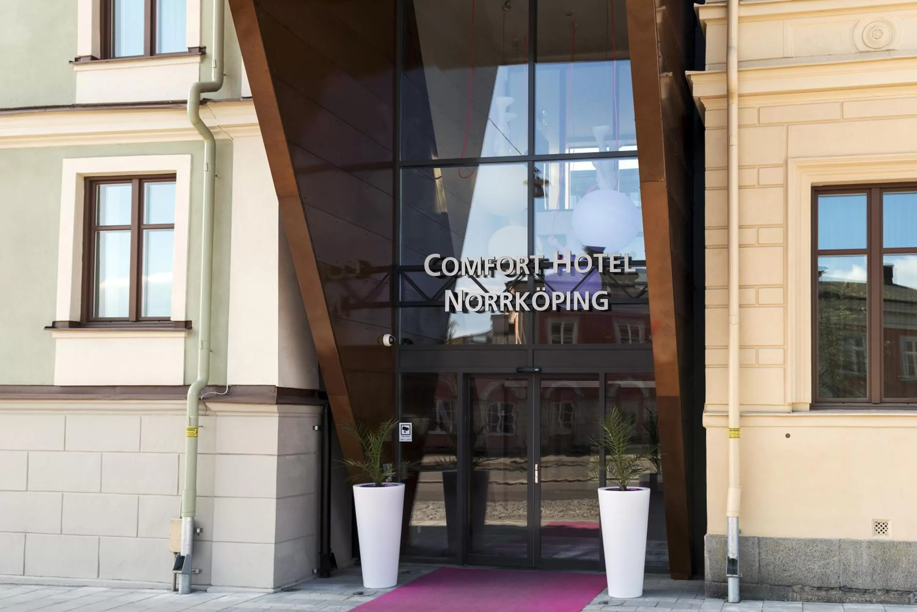 Facade/entrance in Comfort Hotel Norrköping