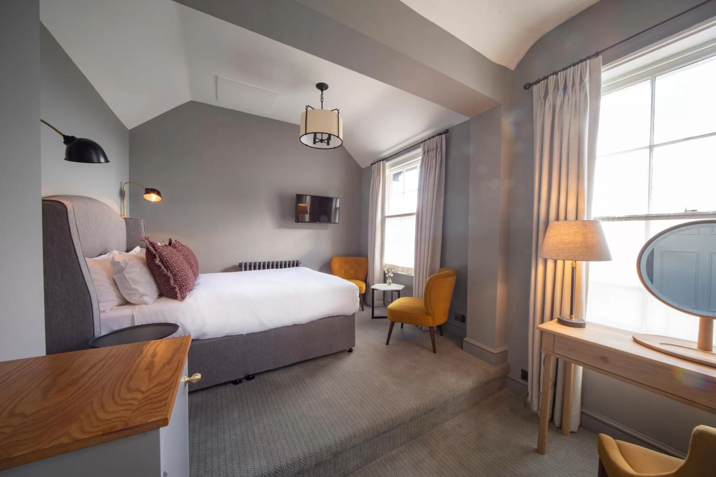 Photo of the whole room, Bed in Cottage In The Wood