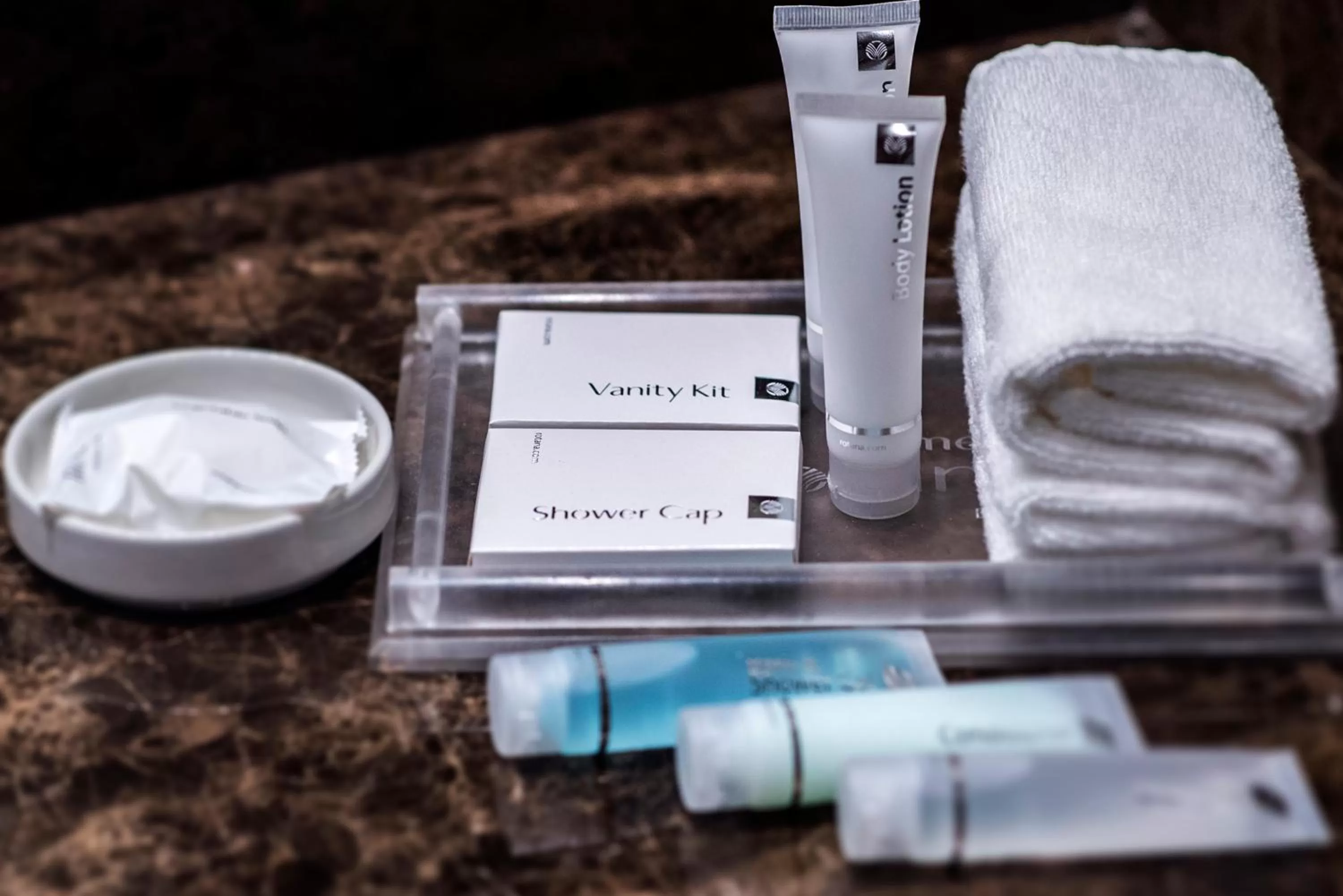 Shower in Jumeira Rotana – Dubai