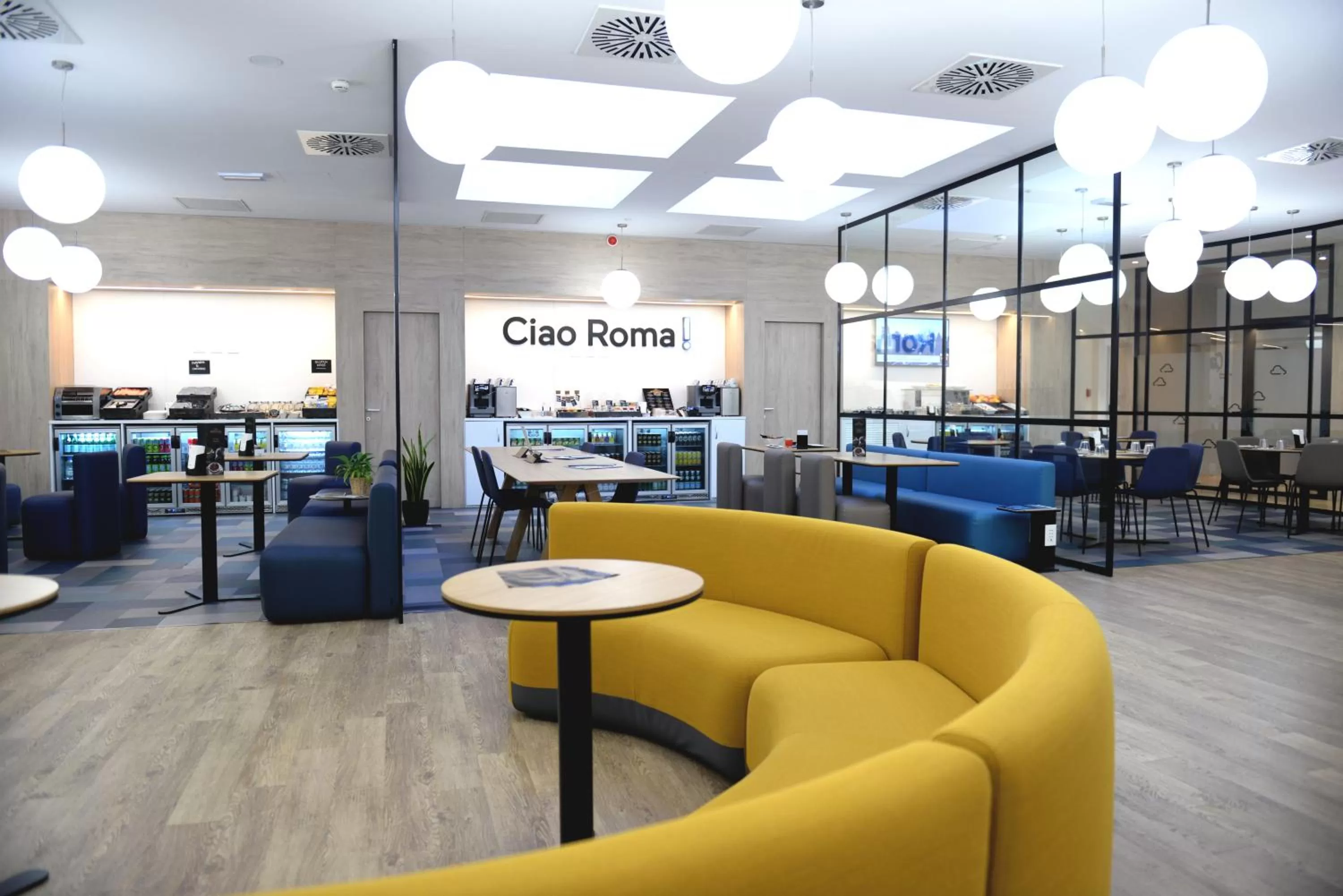 Restaurant/places to eat in Air Rooms Rome Airport by HelloSky