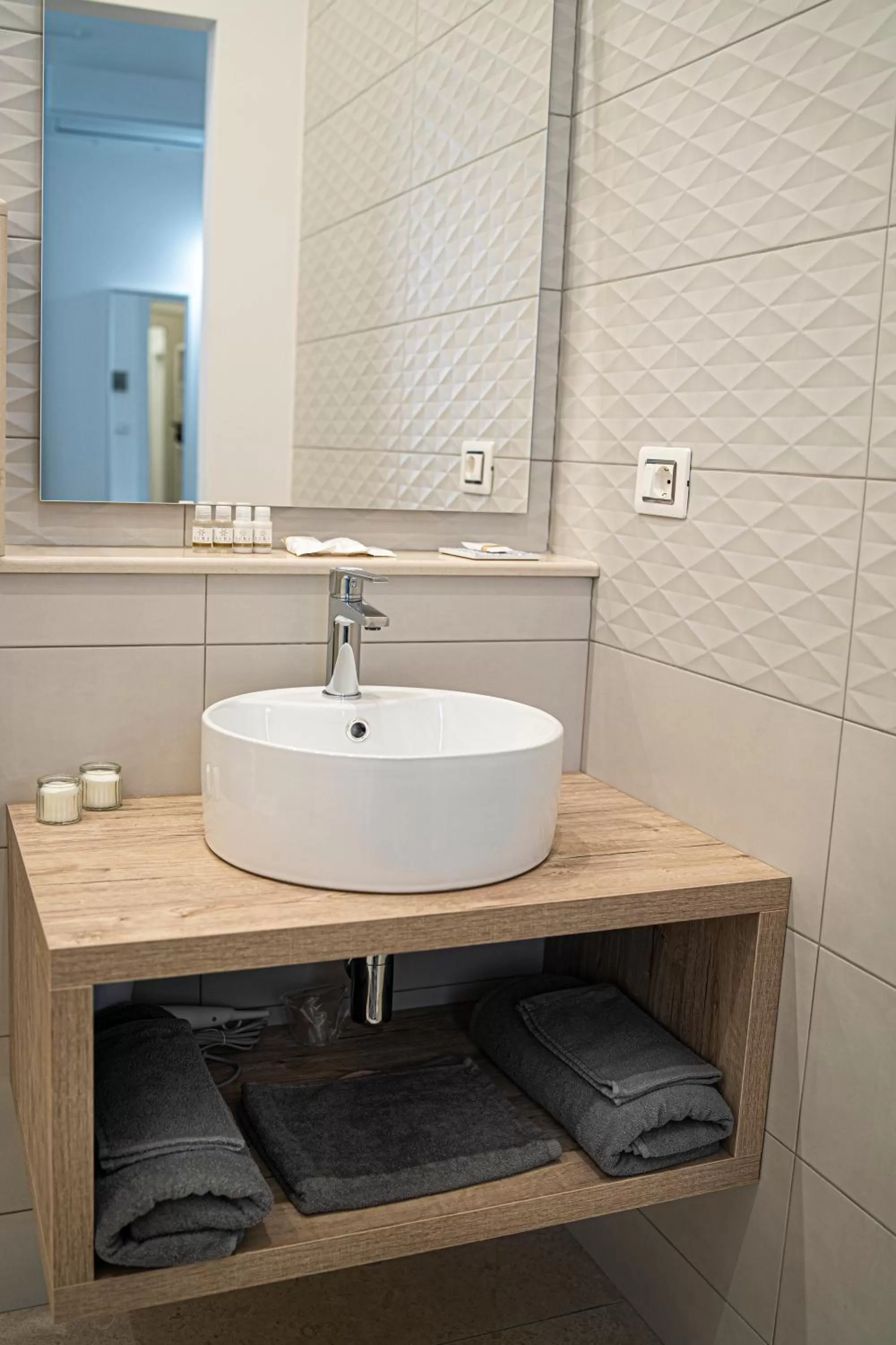 Bathroom in Gli specchi di Archimede